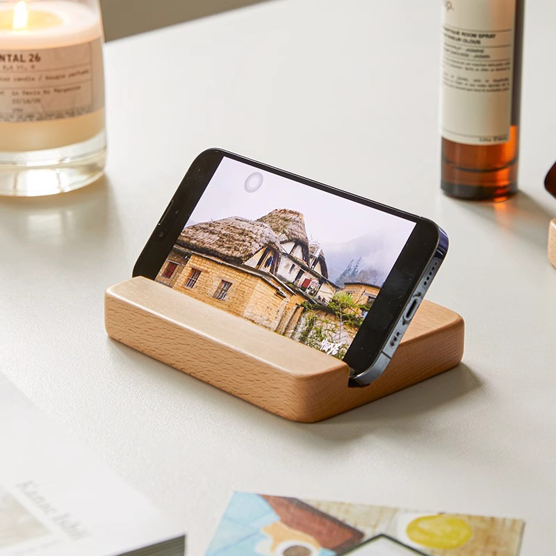 ブナ材スマホスタンド
