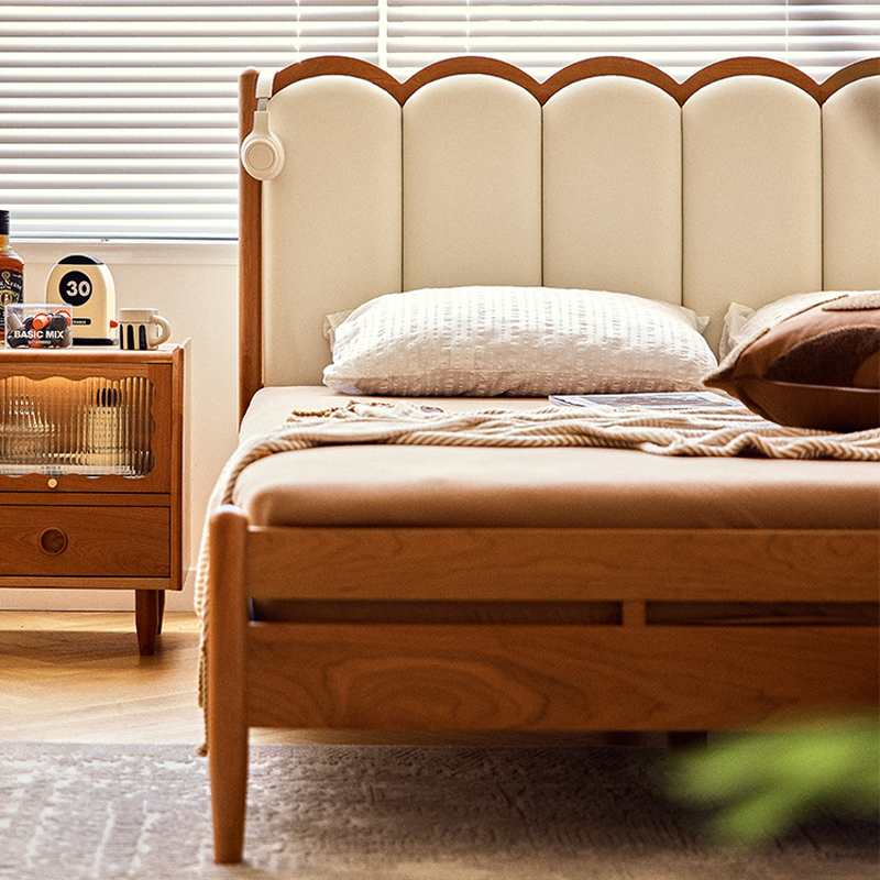 チェリー材 フレンチ調ウッドベッド