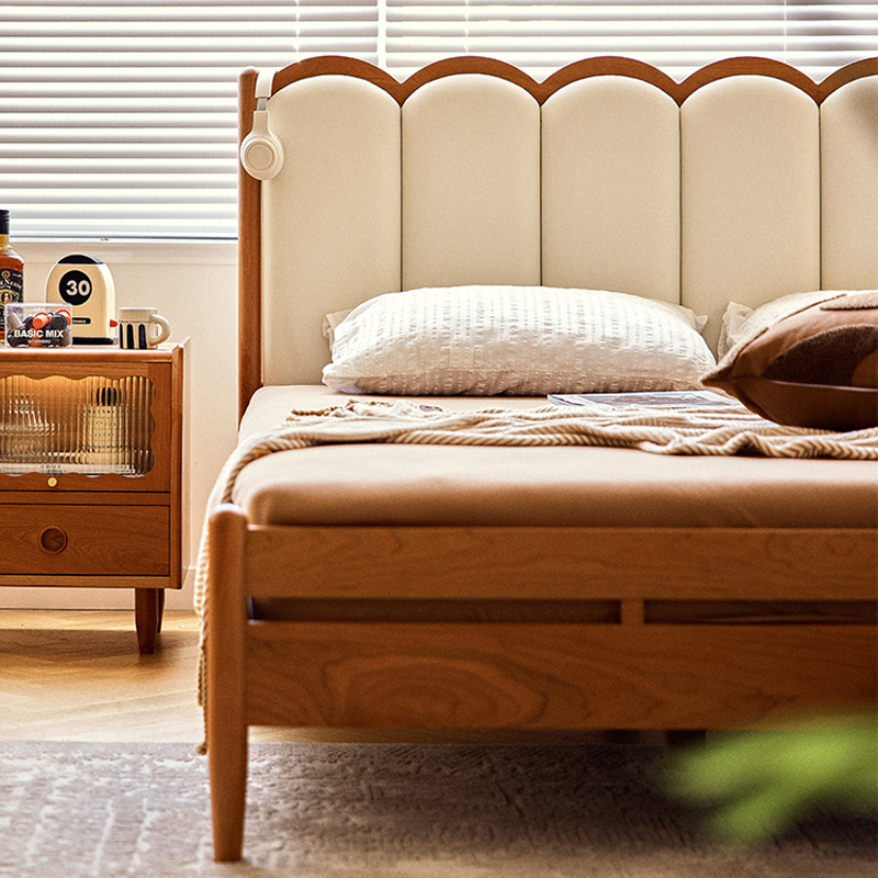 チェリー材 フレンチ調ウッドベッド