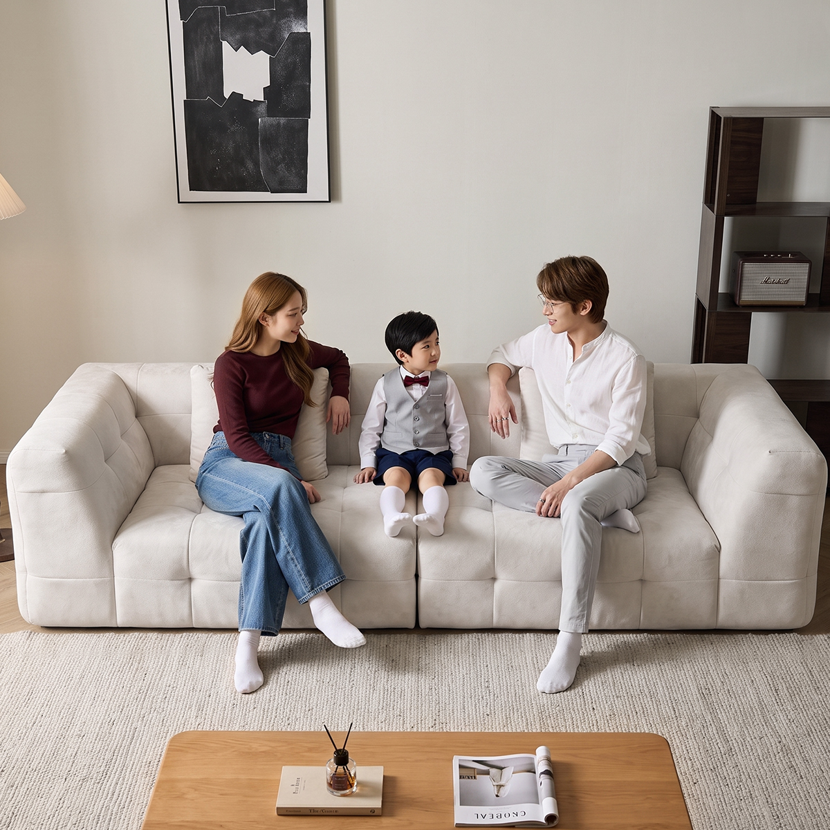Soft Prime ブークレタフティングソファ｜ふっくら高い耐久性と圧縮梱包で搬入・配置スムーズ、最大幅270cmの豊富なサイズとカラーバリエーション｜リビングに調和するモダンなデザイン1v3aoN3