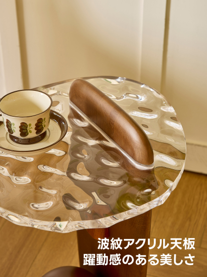 【大特価＆在庫限り】波ガラスサイドテーブル