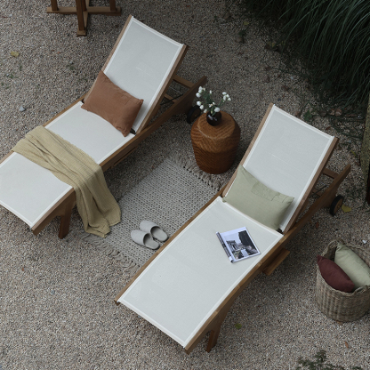 キャスター付き屋外用リクライニングチェア