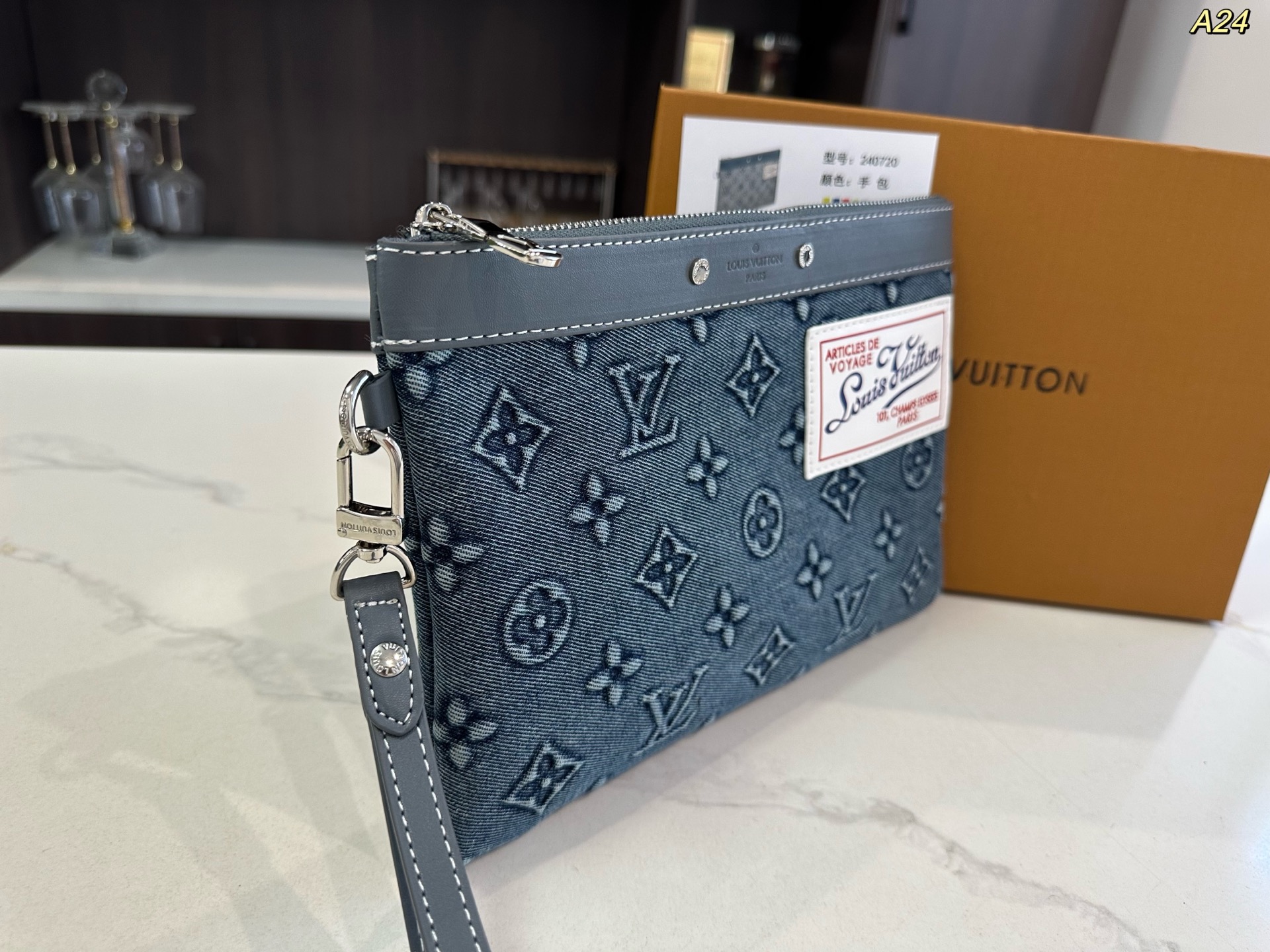 ルイ ヴィトン ( Louis Vuitton)デニム 新作 バッグ 27x18cm