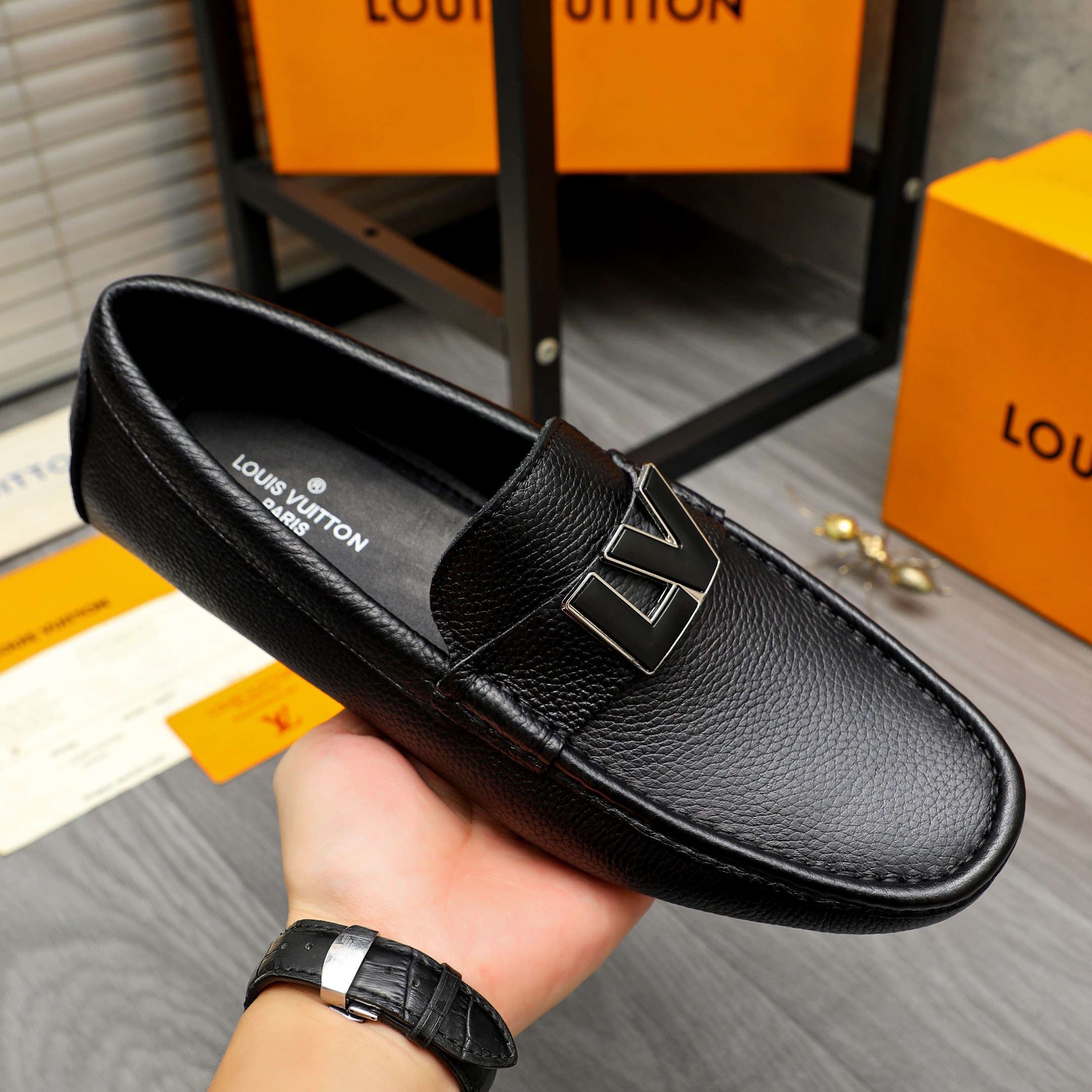 ルイ ヴィトン ( Louis Vuitton)