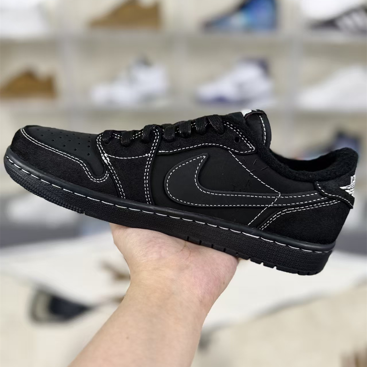 Travis Scott x Jordan 1 Retro Low OG SP  Black Phantom