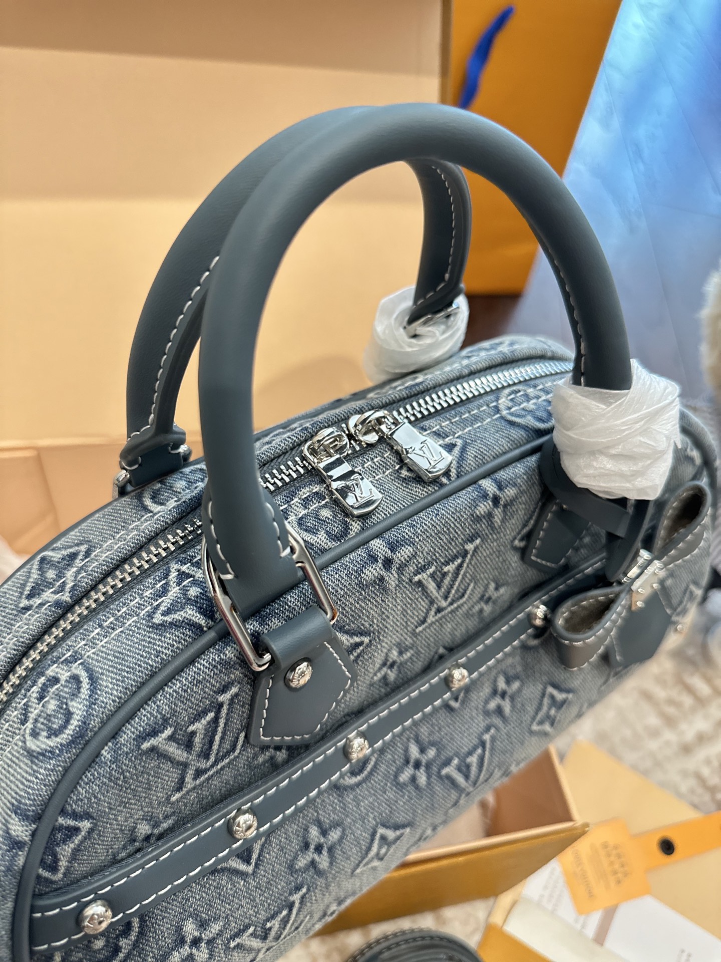 ルイ ヴィトン ( Louis Vuitton)デニム 手提げ バッグ 20cm