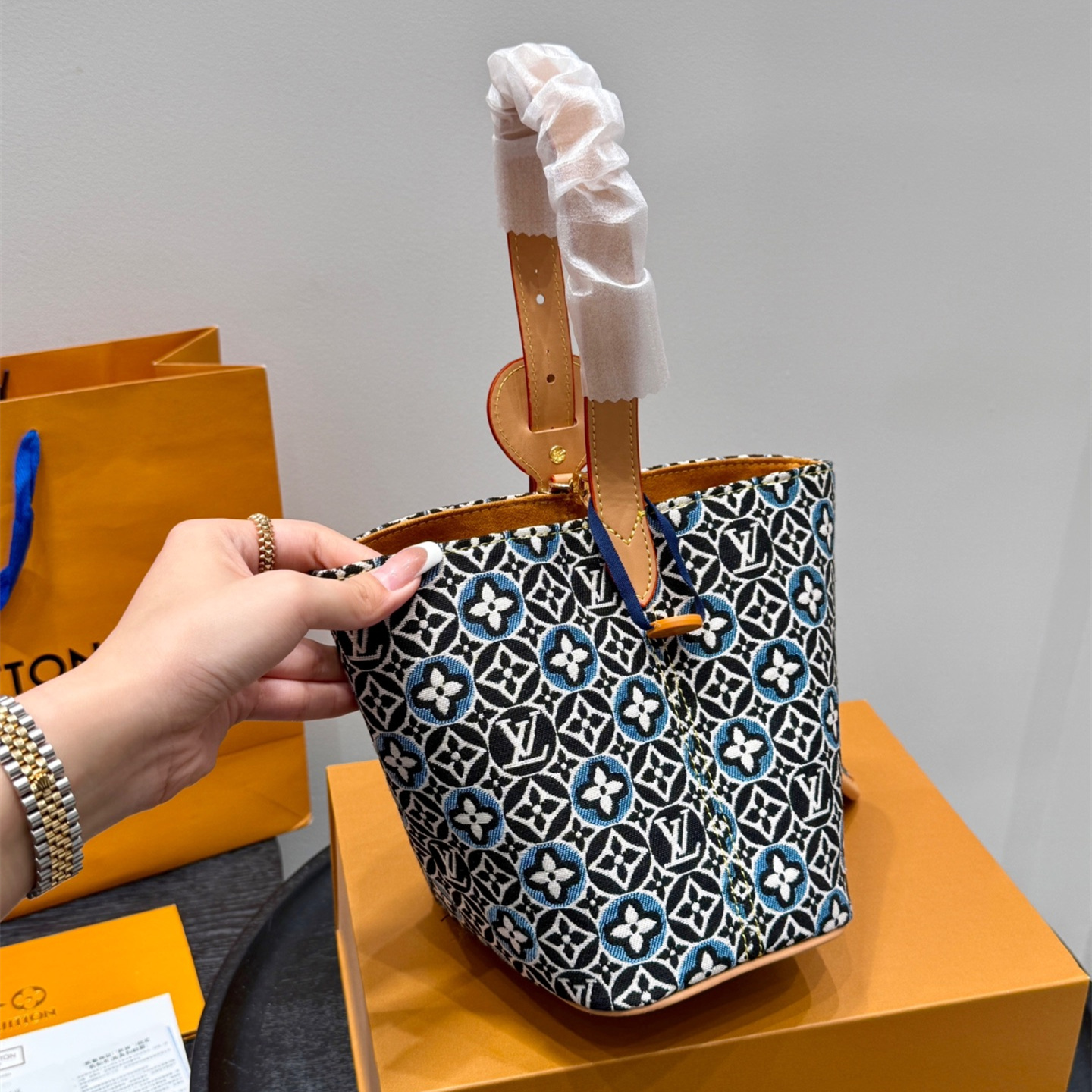 ルイ ヴィトン ( Louis Vuitton)デニム 手提げ バッグ 17x18cm