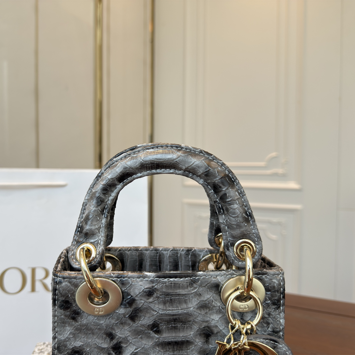 ディオール(Dior)  CD Lady  クロコ バッグ 17cm