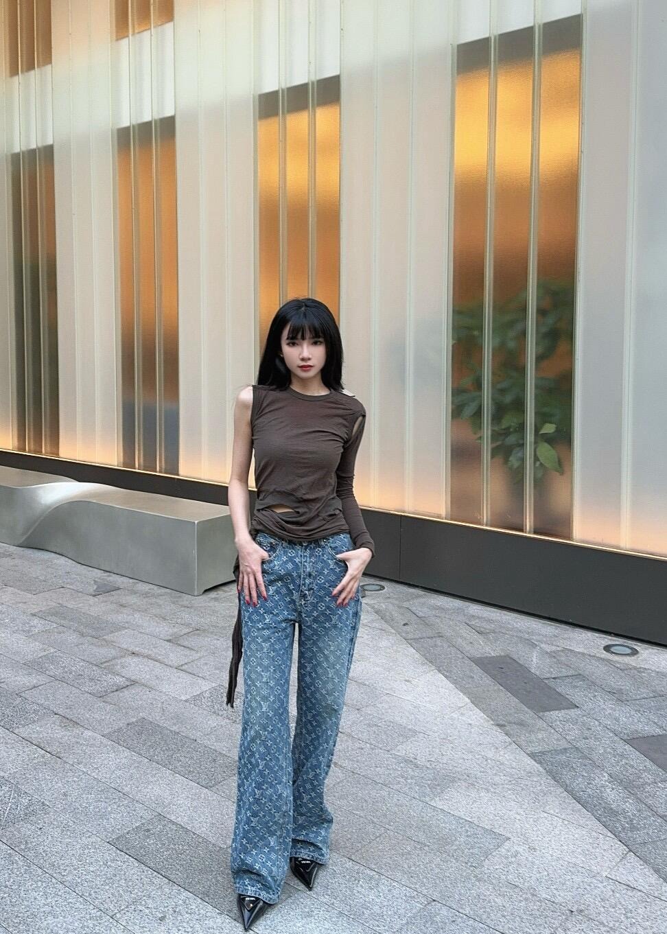 【2026SSのエレガンス】の新作 Louis Vuitton(ルイ・ヴィトン) ジーンズ