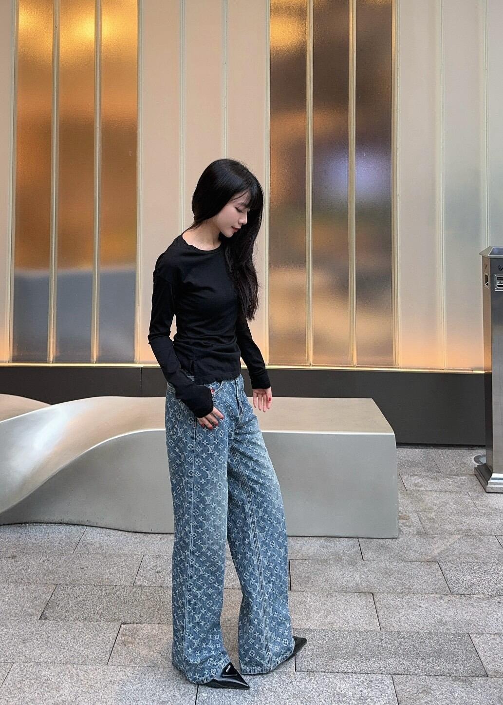 【2026SSのエレガンス】の新作 Louis Vuitton(ルイ・ヴィトン) ジーンズ