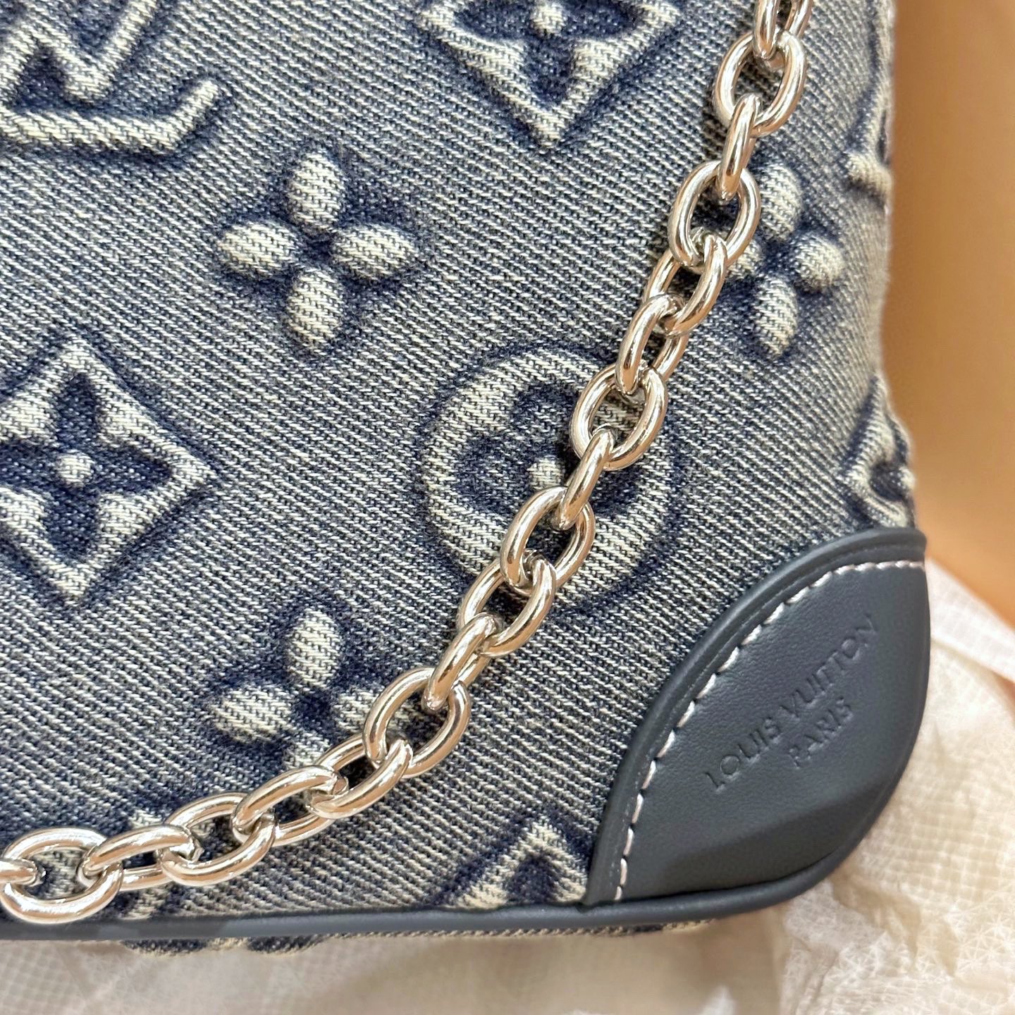 ルイ ヴィトン ( Louis Vuitton)デニム ショルダーバッグ 21cm