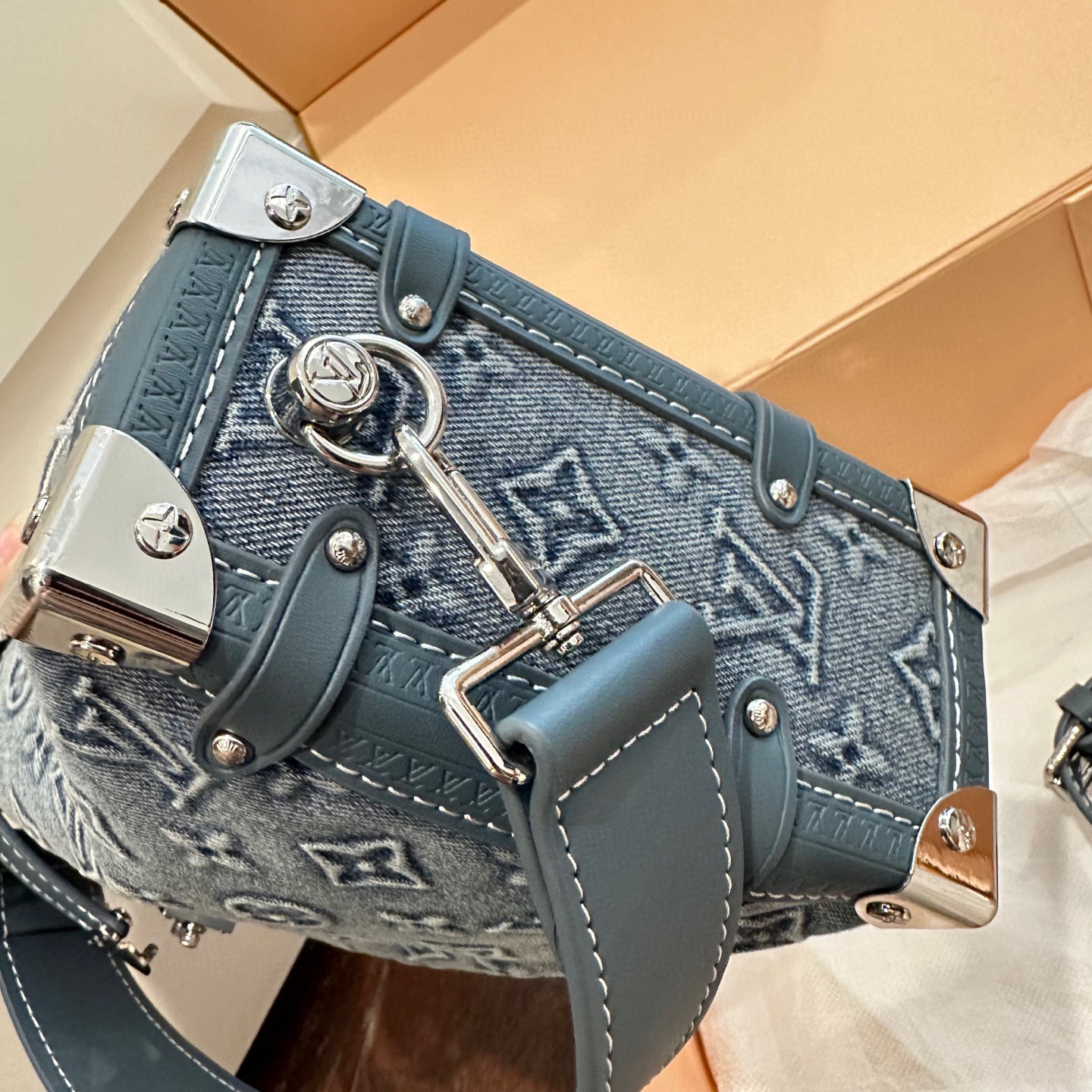 ルイ ヴィトン ( Louis Vuitton)デニム 肩掛け バッグ 24cm