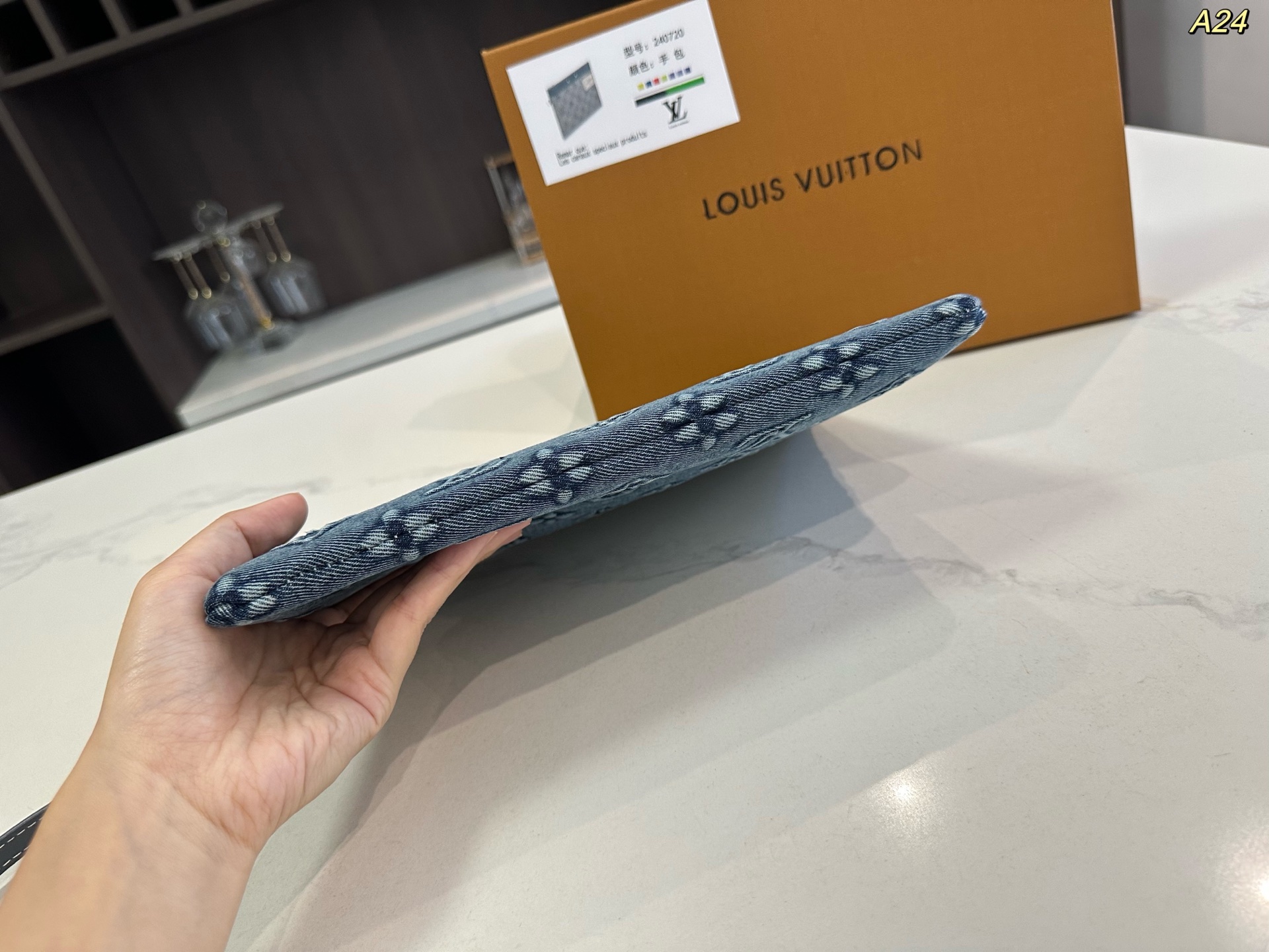 ルイ ヴィトン ( Louis Vuitton)デニム 新作 バッグ 27x18cm