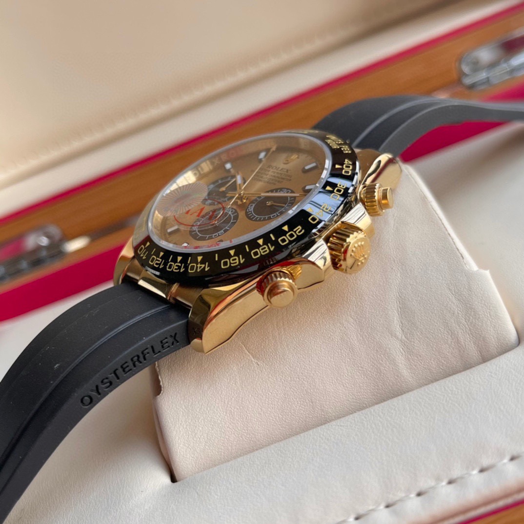 ロレックス (ROLEX) 新作 デイトナ  時計 43mm 