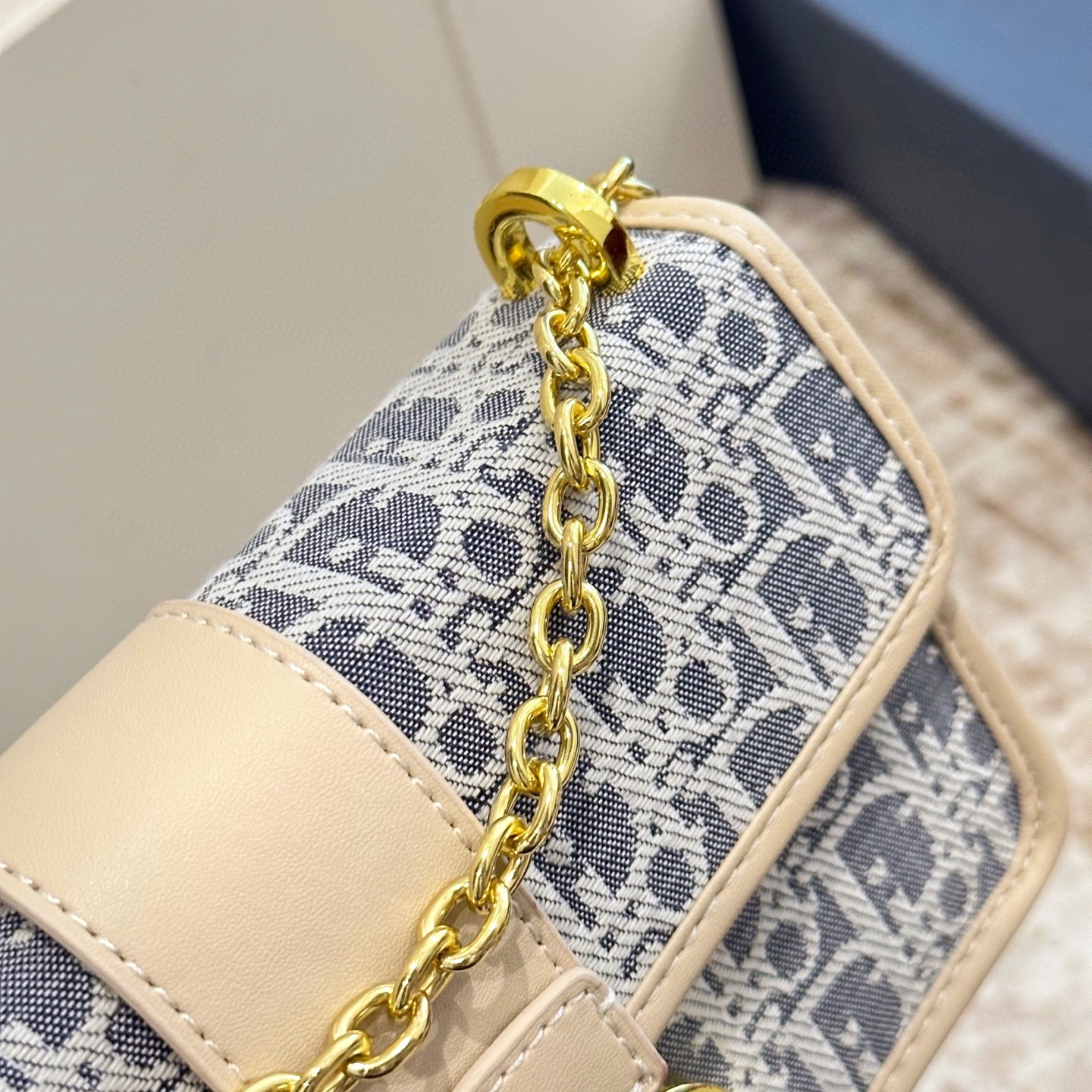 ディオール(Dior)  CD 新作 バッグ 21cm 23cm