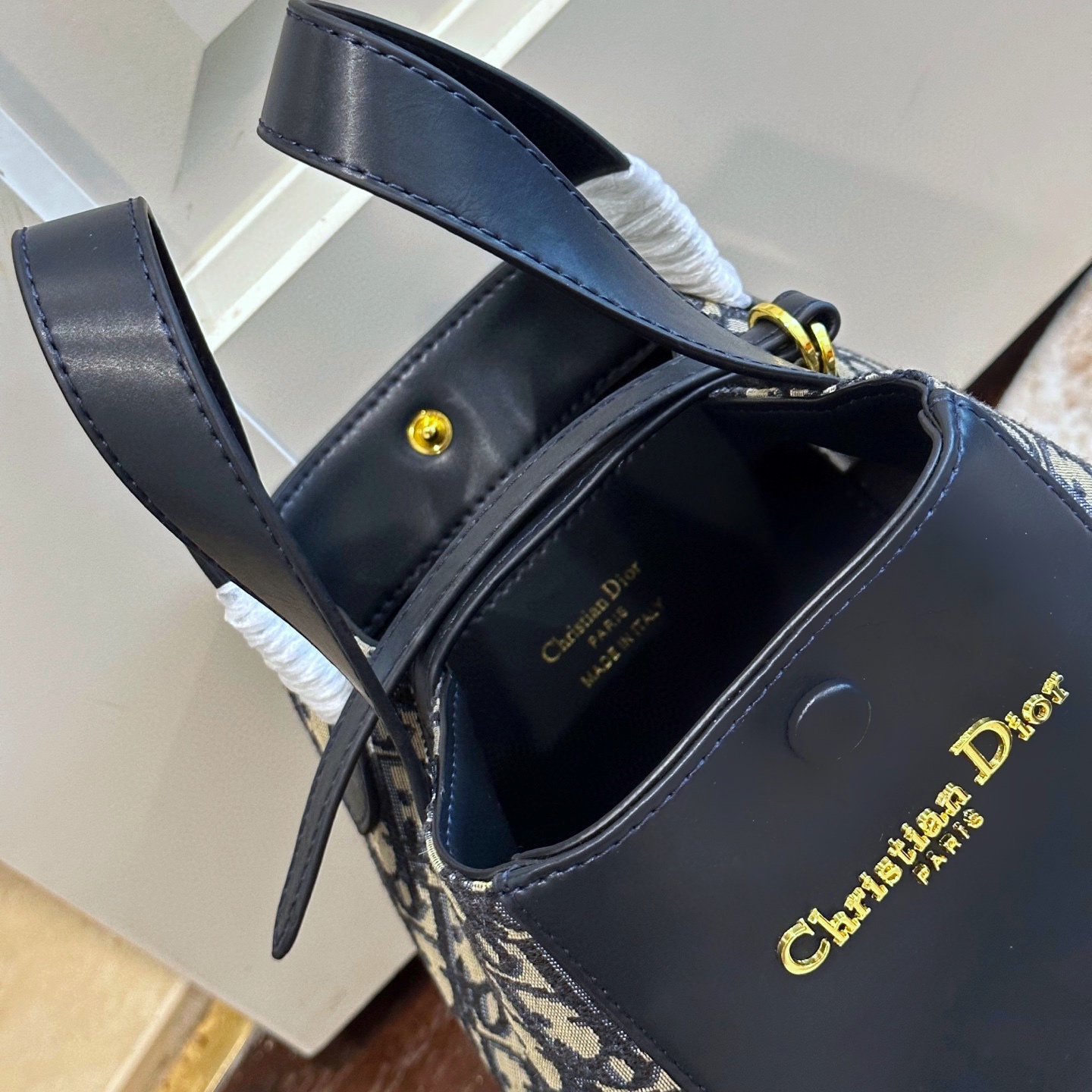 ディオール(Dior)  CD 新作 バッグ 21x11x20cm