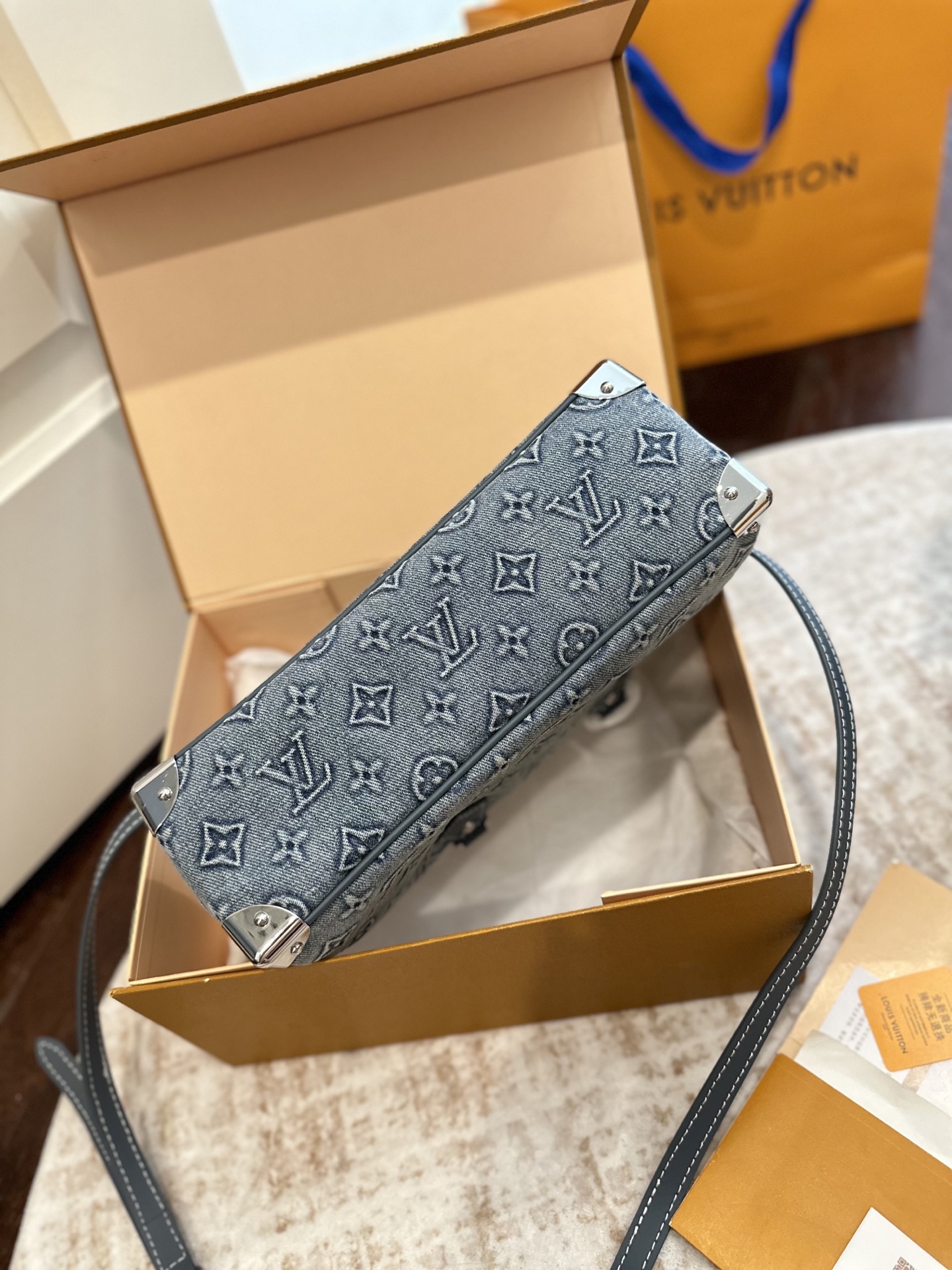 ルイ ヴィトン ( Louis Vuitton)デニム 手提げ バッグ 20cm