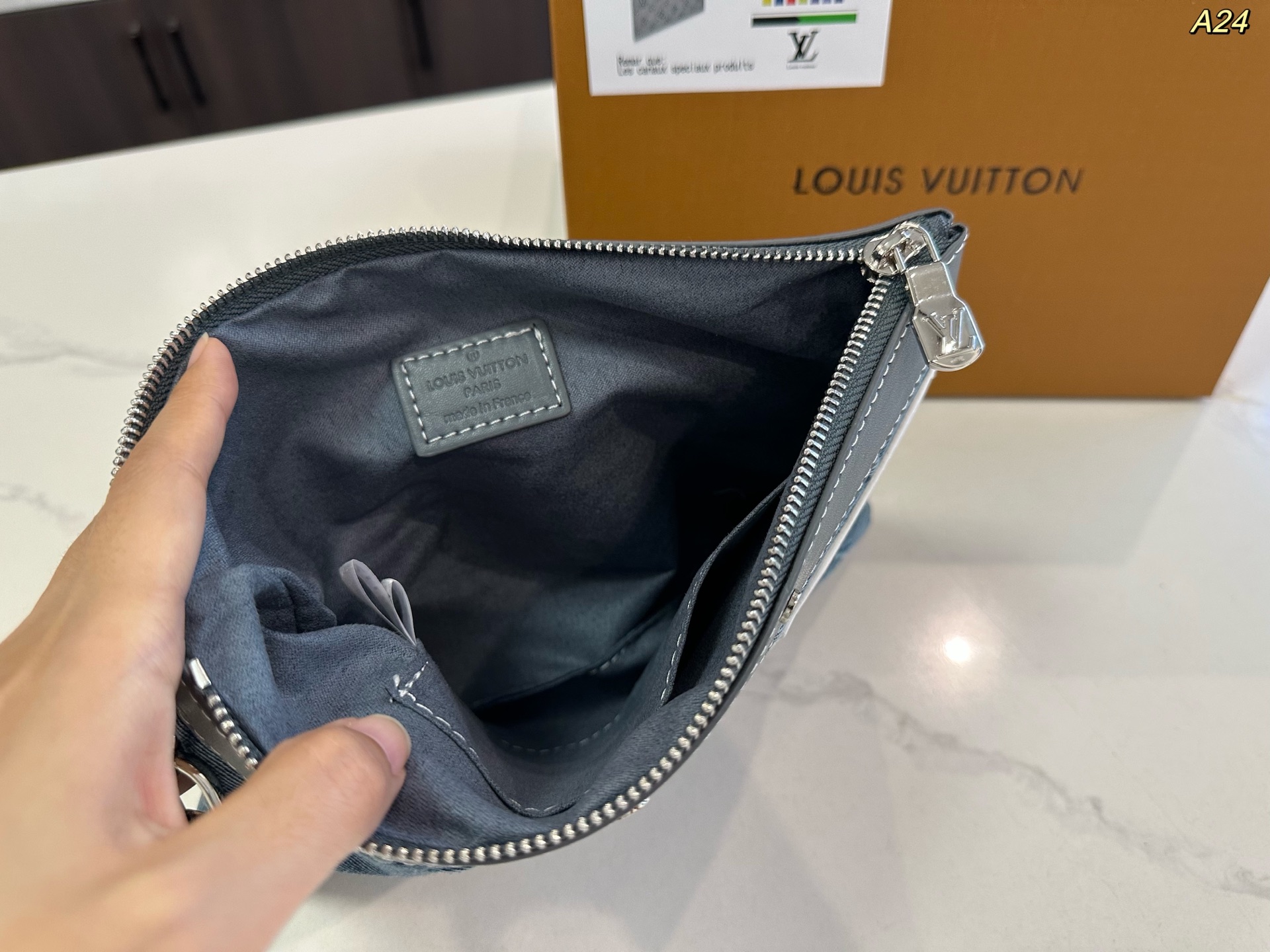 ルイ ヴィトン ( Louis Vuitton)デニム 新作 バッグ 27x18cm