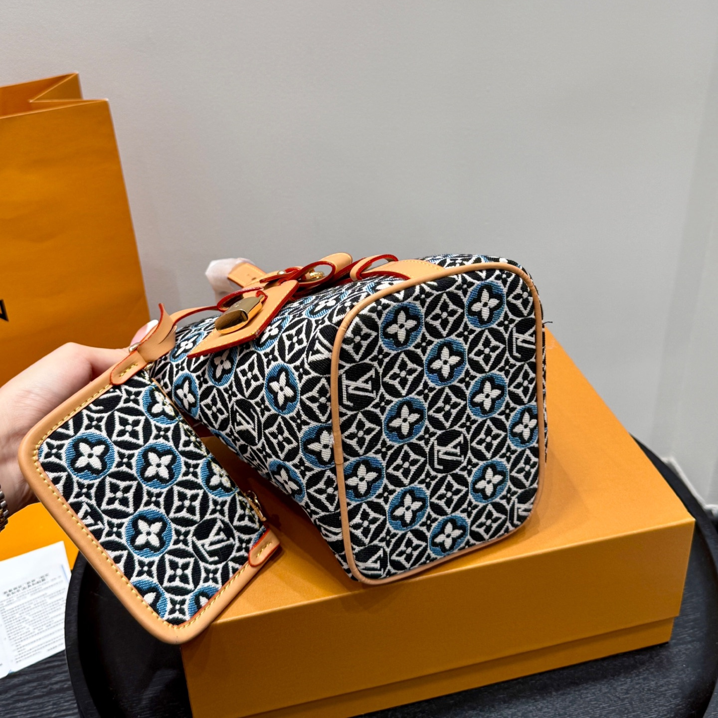 ルイ ヴィトン ( Louis Vuitton)デニム 手提げ バッグ 17x18cm