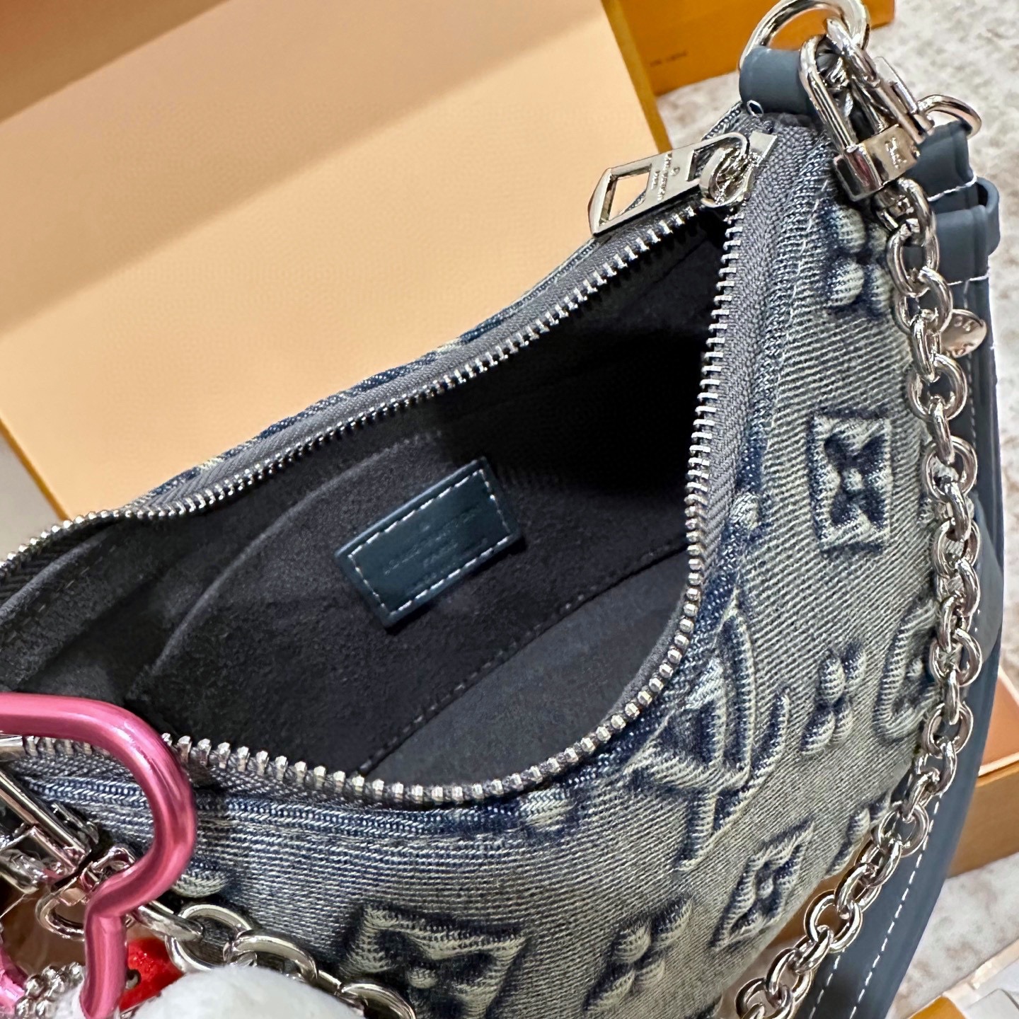 ルイ ヴィトン ( Louis Vuitton)デニム ショルダーバッグ 21cm