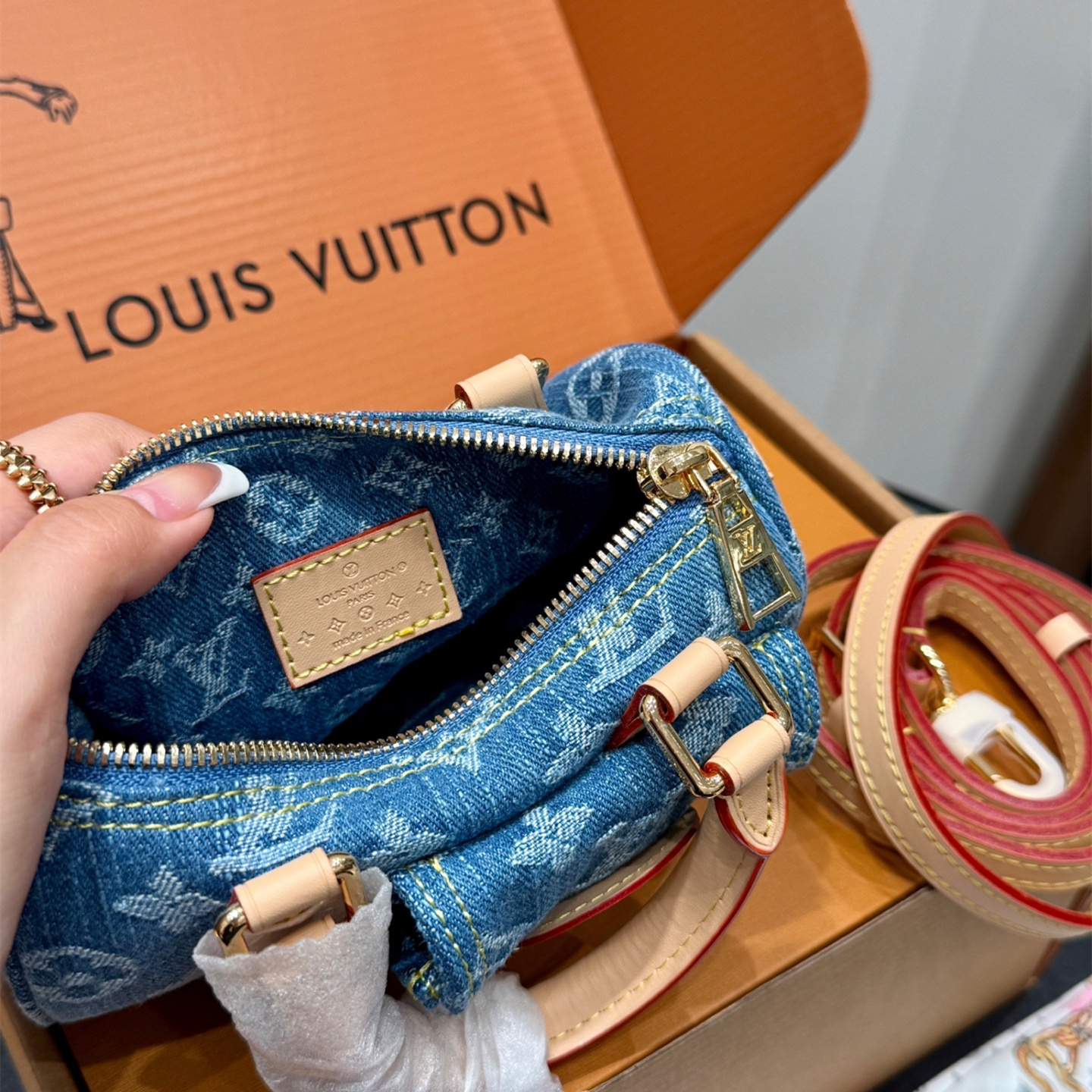 ルイ ヴィトン ( Louis Vuitton)デニム 小さめ 手提げ バッグ 16x10cm