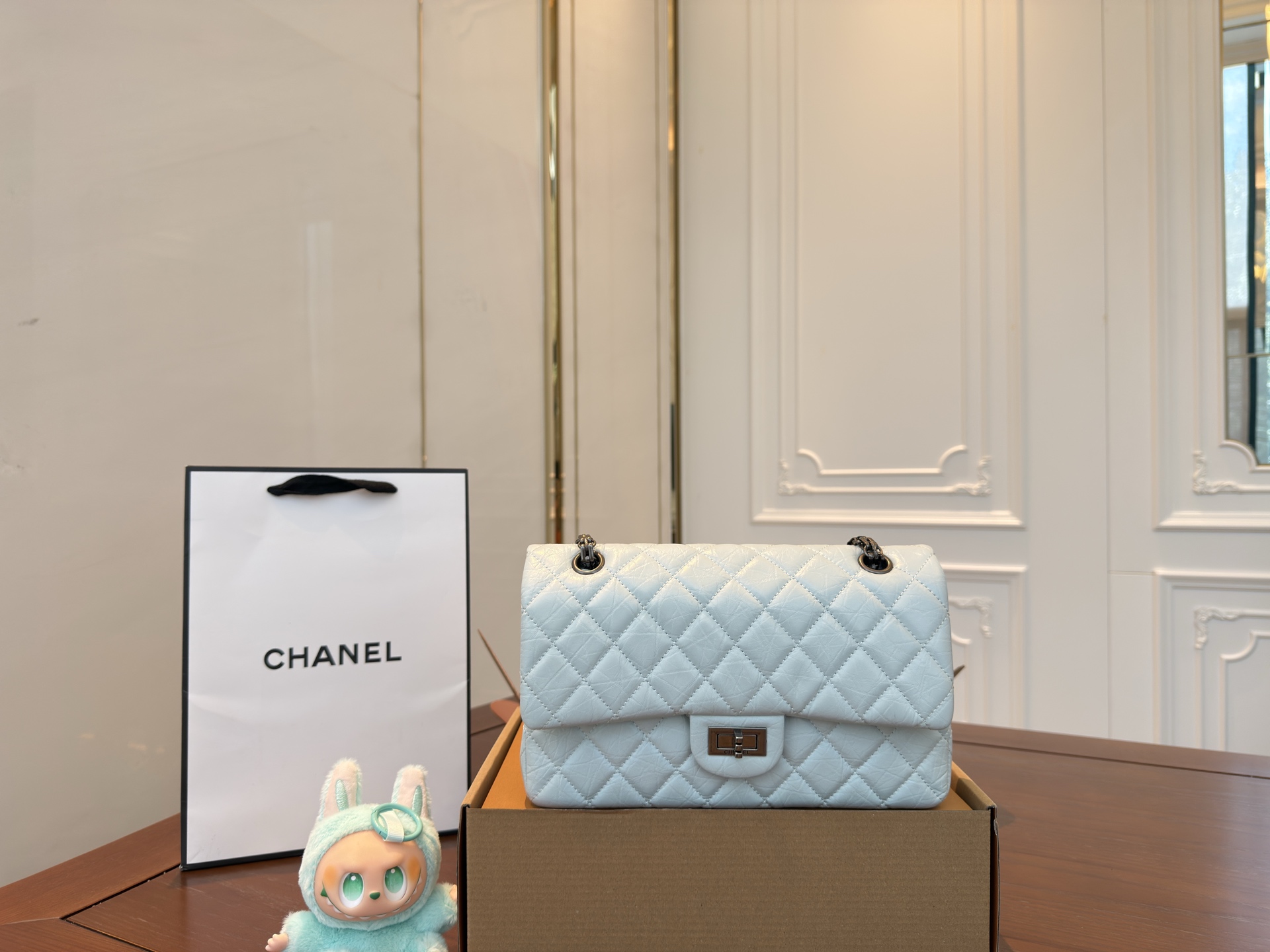 シャネル(Chanel)  2.55CF チェーン バッグ  25x15cm