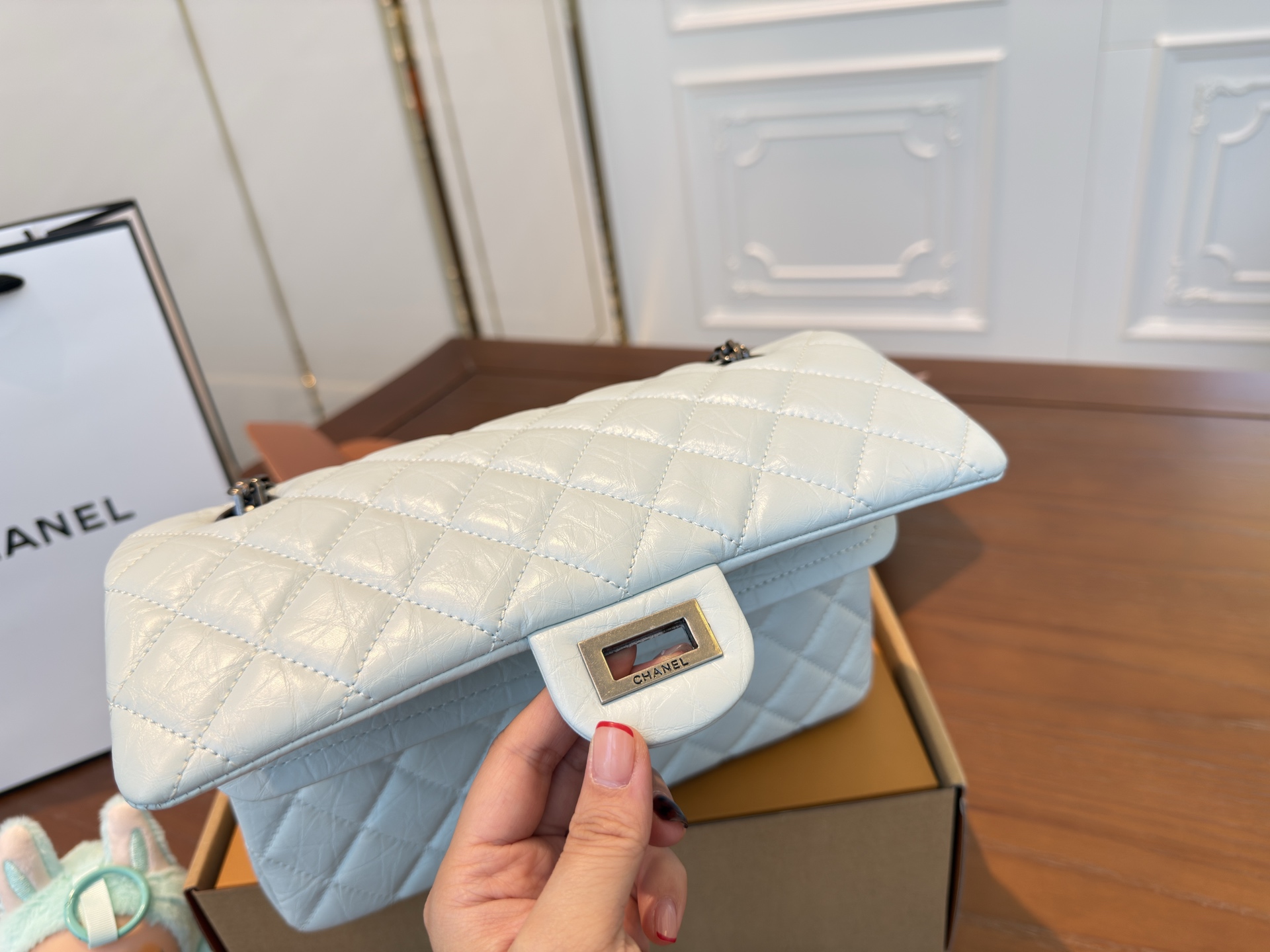 シャネル(Chanel)  2.55CF チェーン バッグ  25x15cm