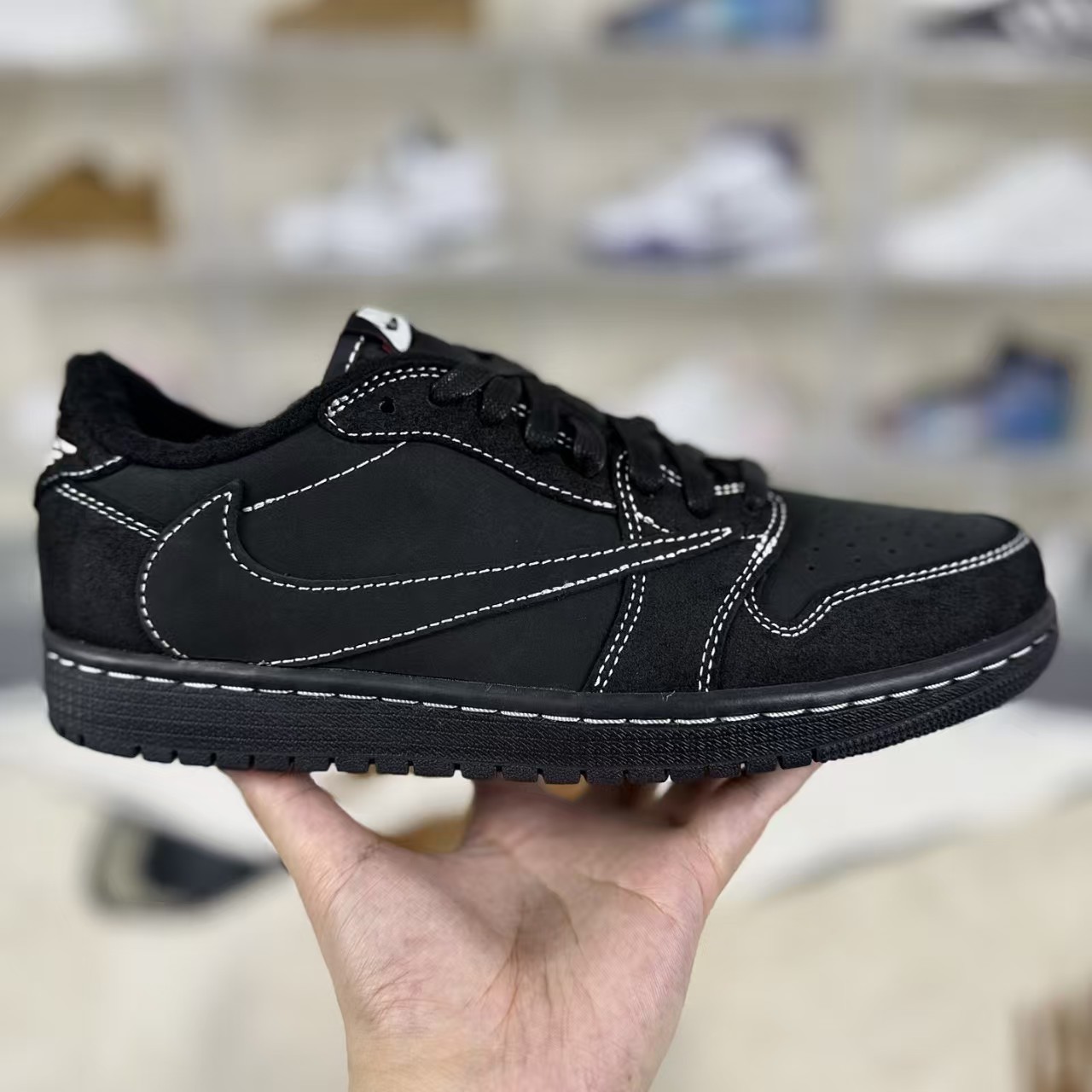Travis Scott x Jordan 1 Retro Low OG SP  Black Phantom