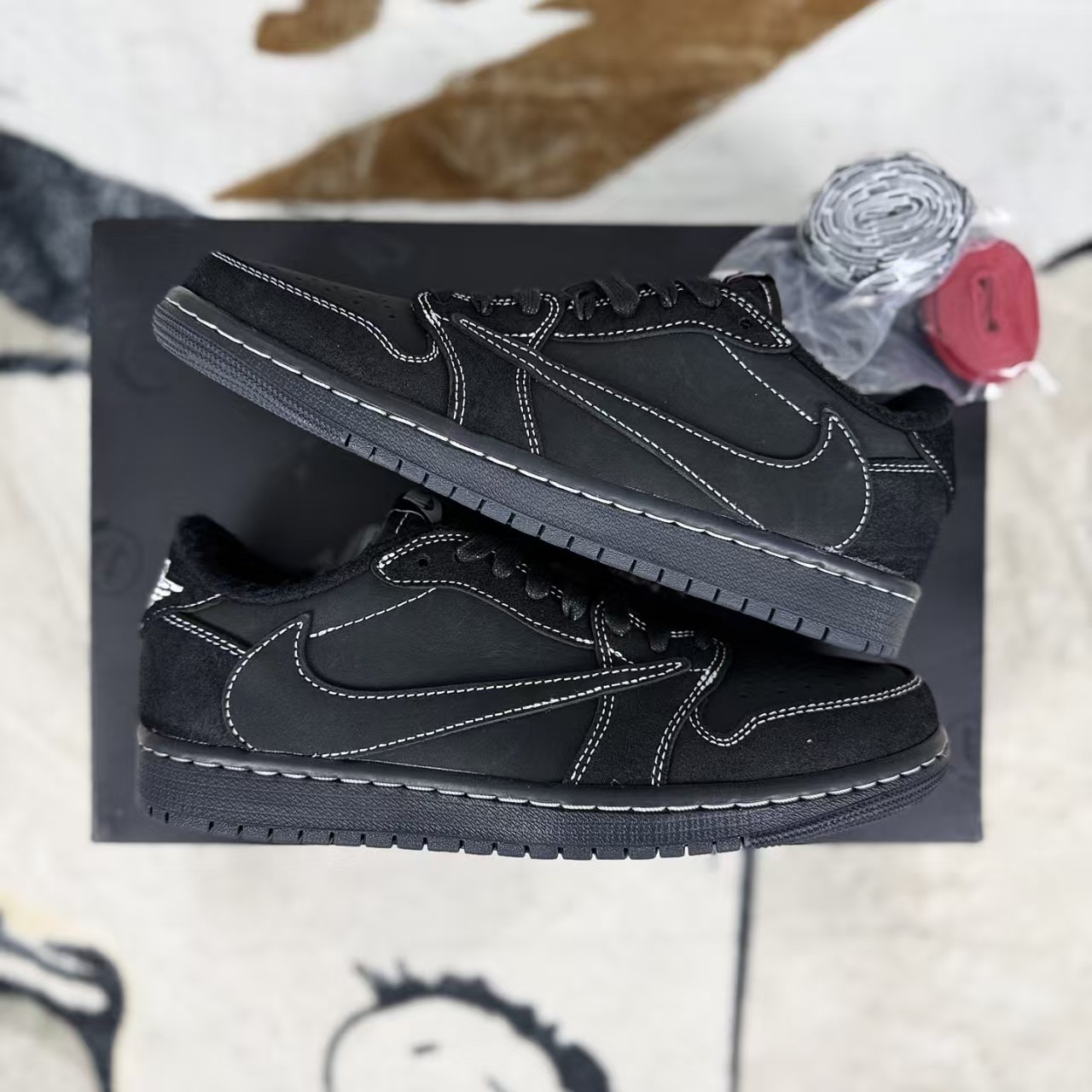 Travis Scott x Jordan 1 Retro Low OG SP  Black Phantom