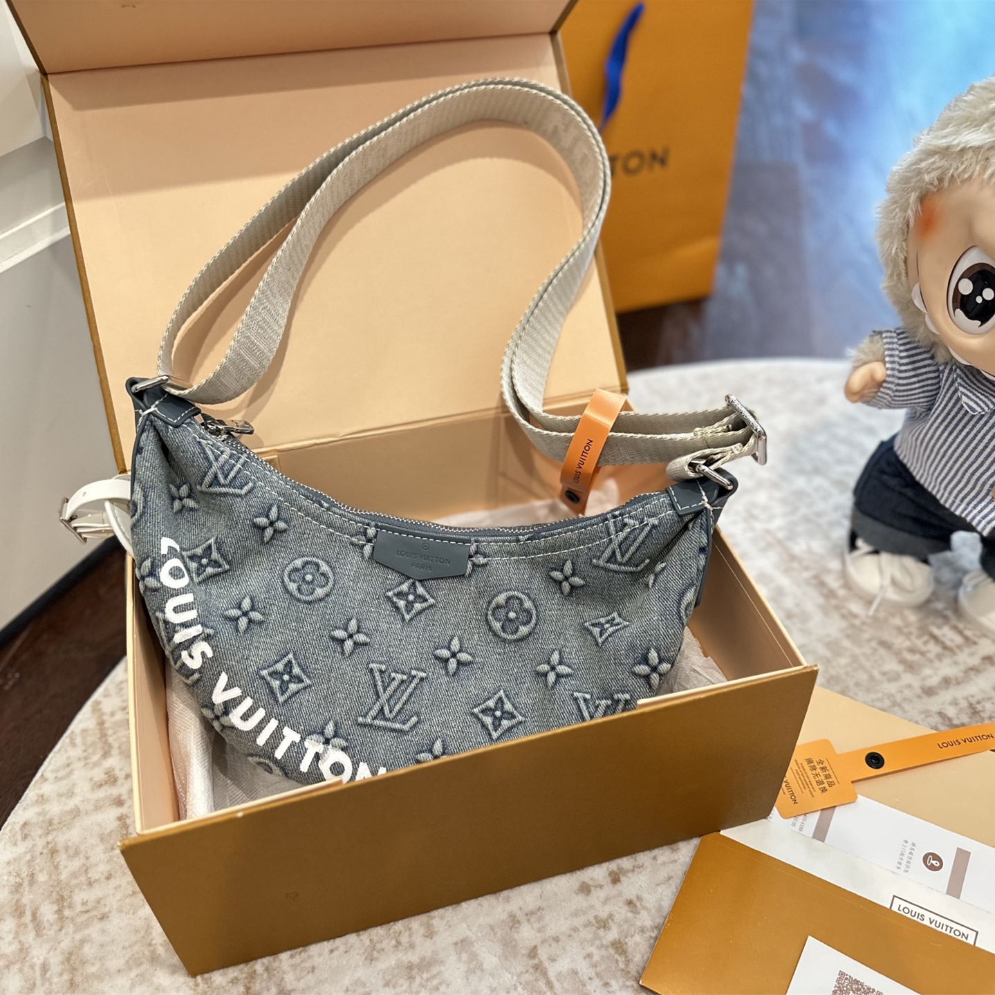 ルイ ヴィトン ( Louis Vuitton)デニム ショルダーバッグ 30cm
