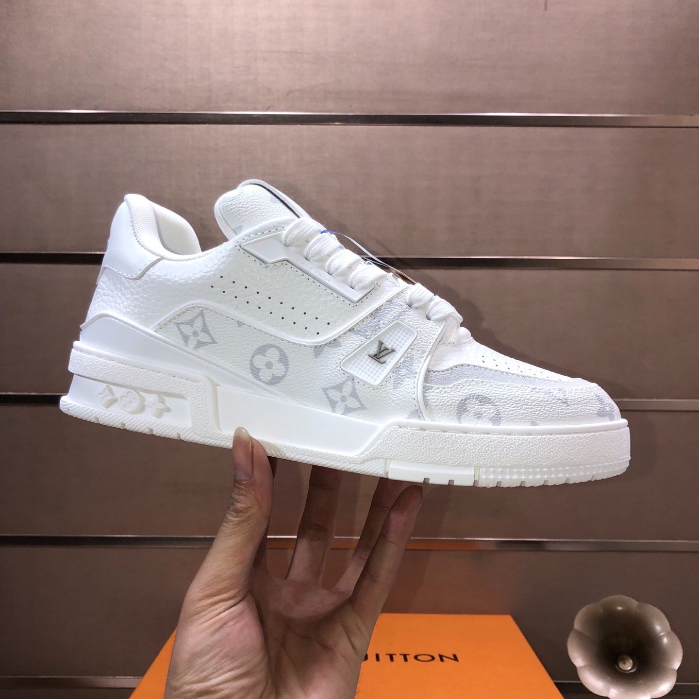 2026SS LV Trainer スニーカー ユニセックス 