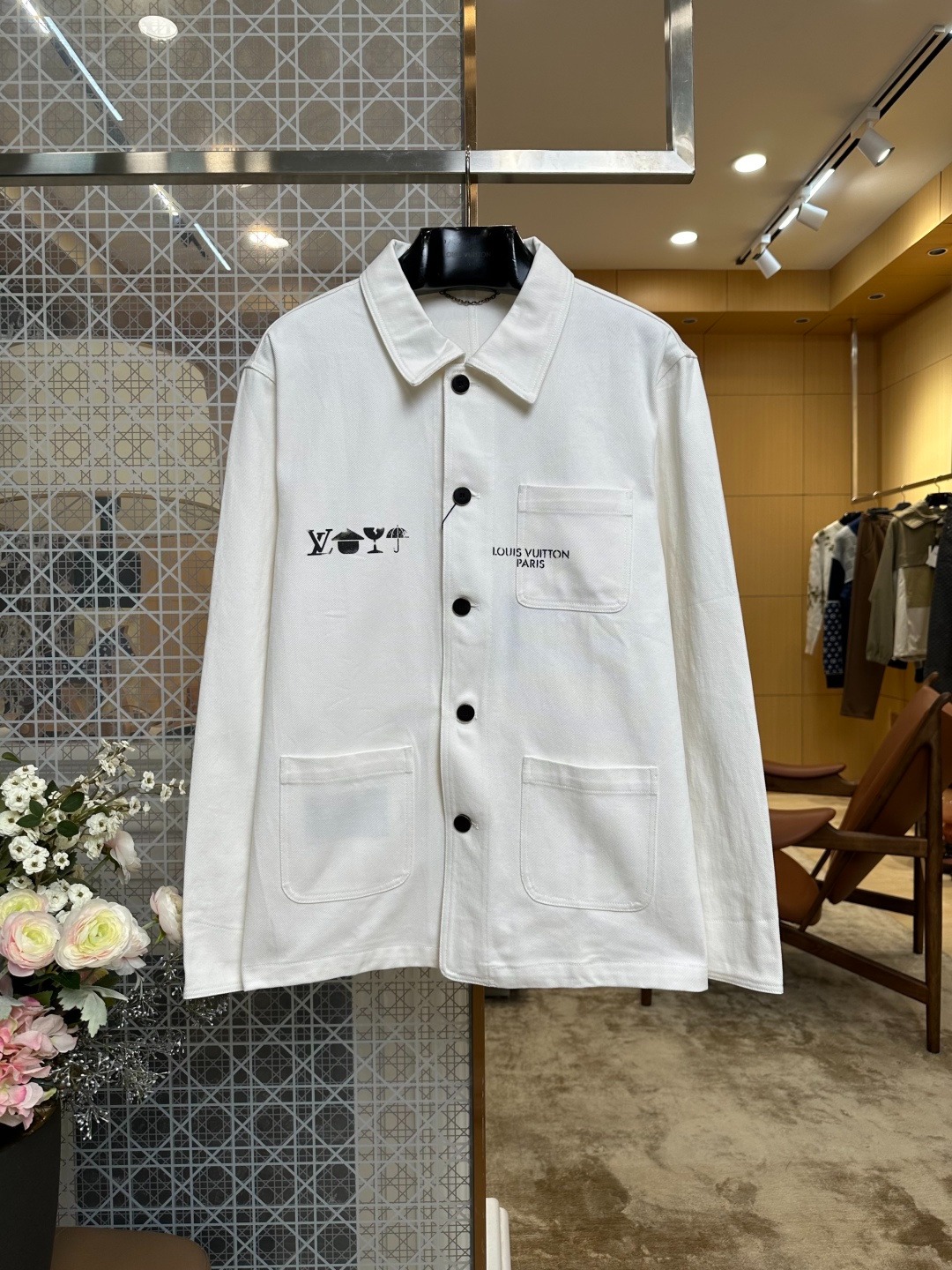 新作 LV FW26 メンズ プリント入りコットン製シングルブレスト長袖シャツ