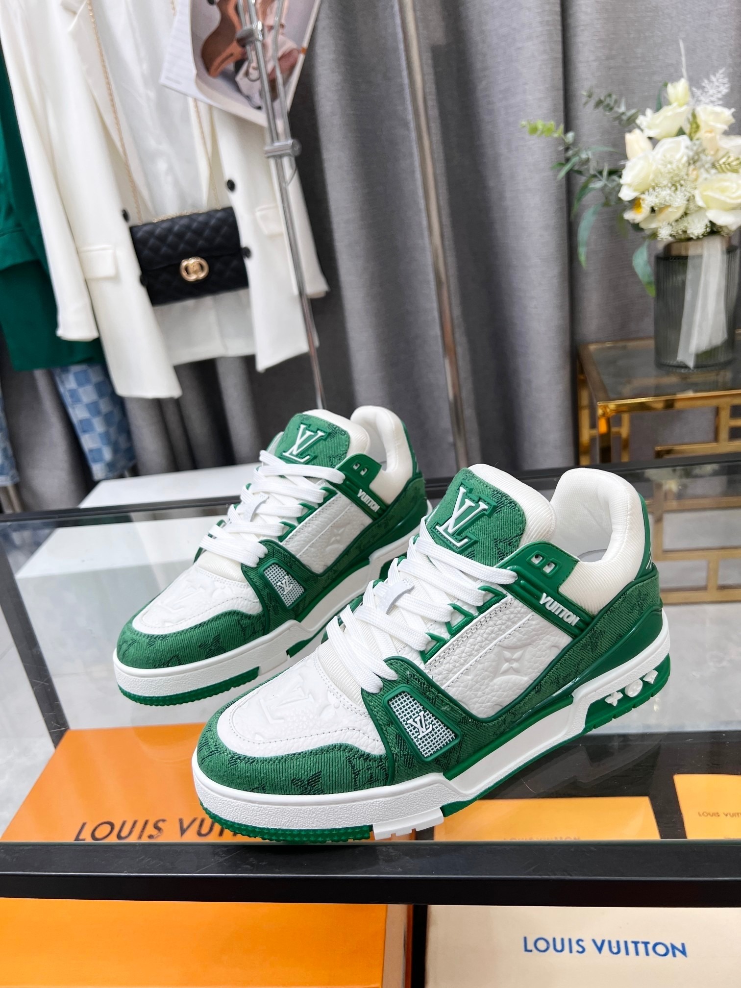 2026SS LV Trainer スニーカー  グリーン ユニセックス 