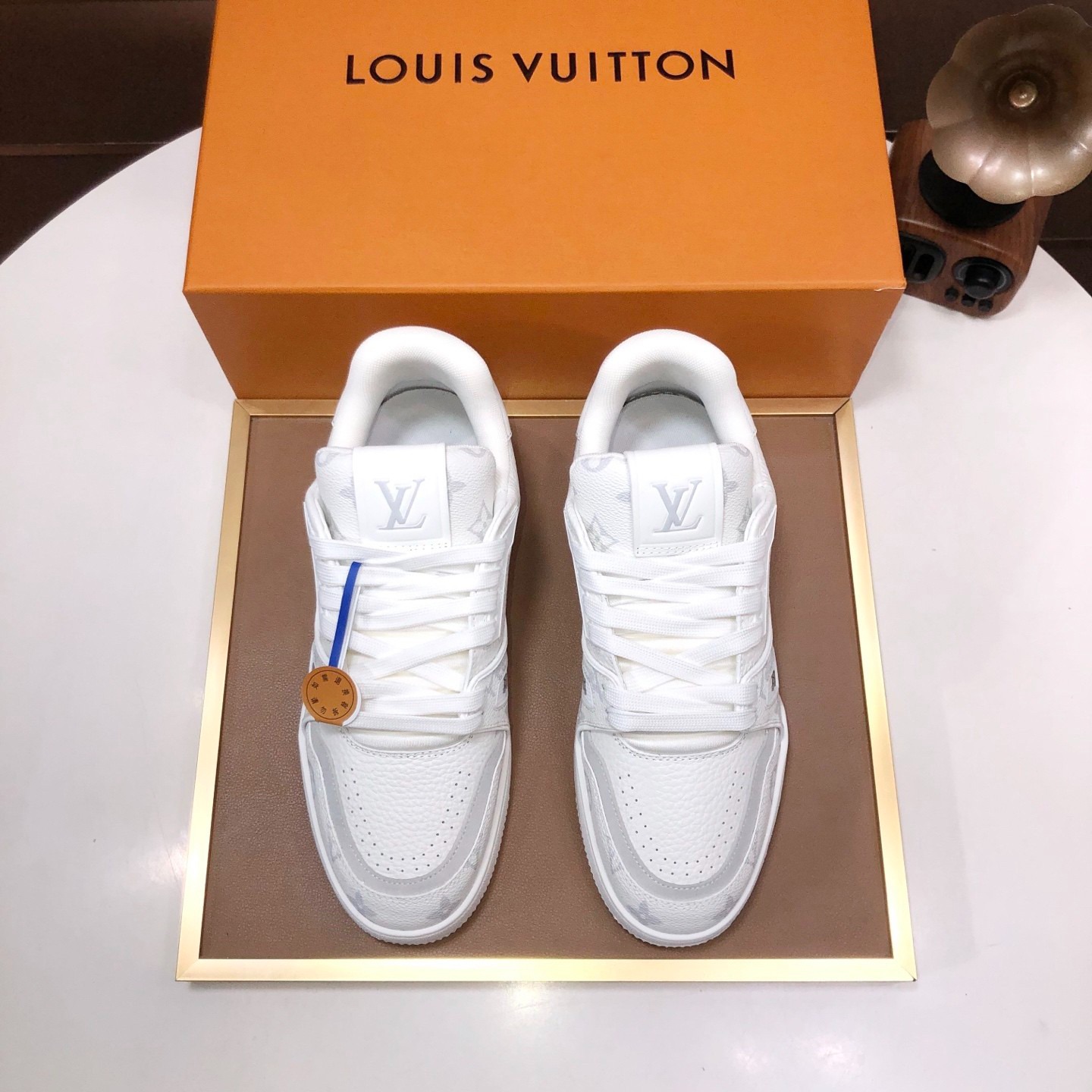 2026SS LV Trainer スニーカー ユニセックス 
