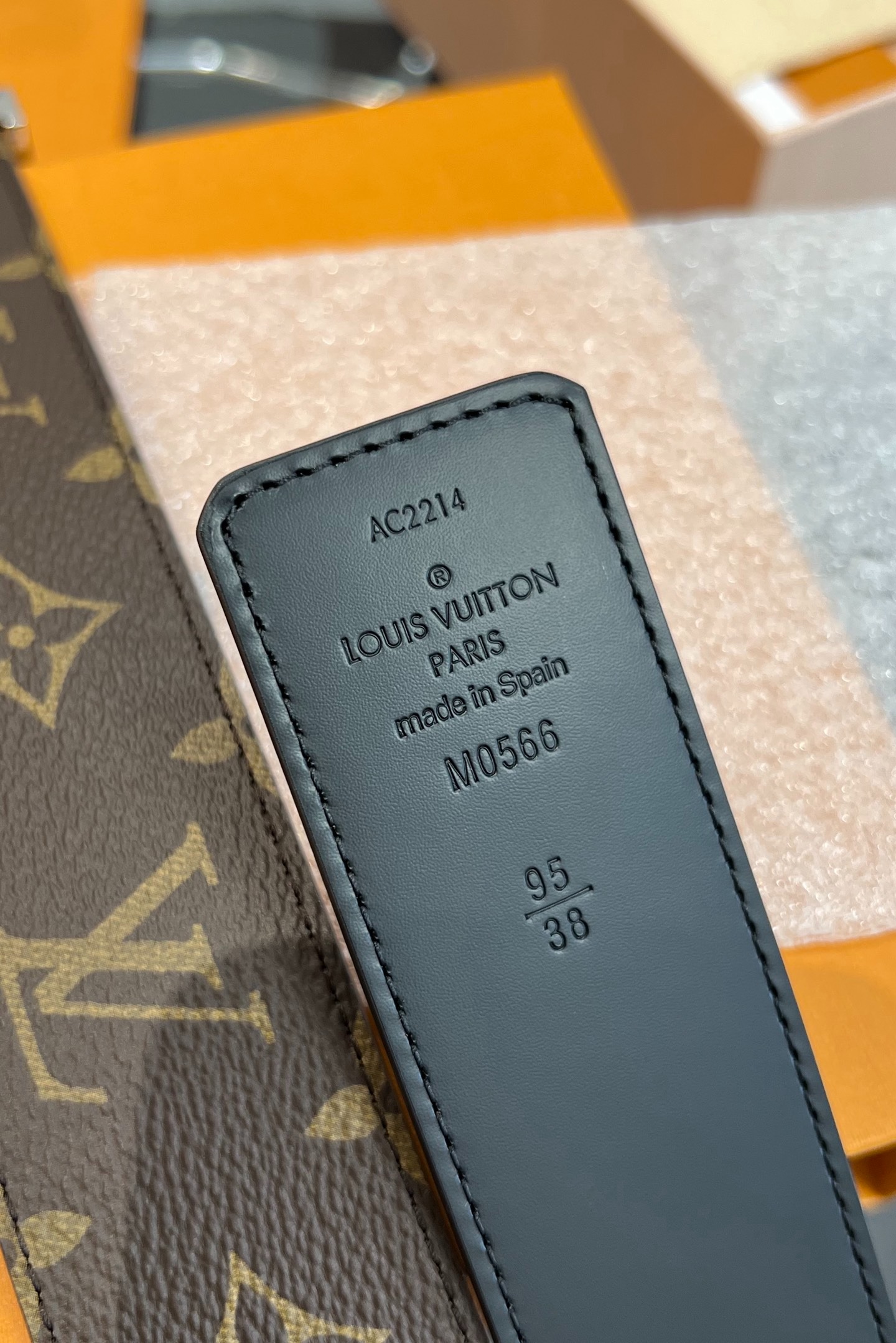 M0566 LV ベルト 4cm