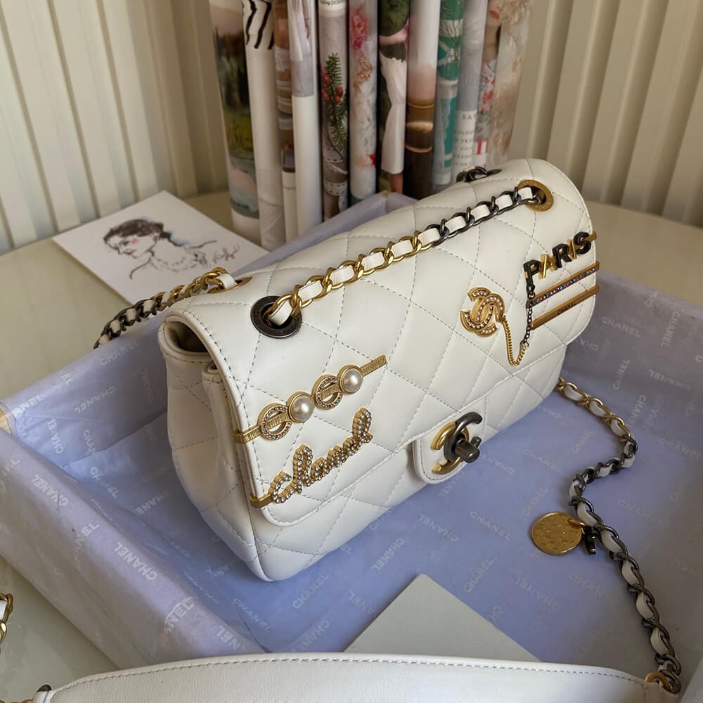 【入手困難】25ans雑誌掲載！中条あやみ愛用Chanel Pearls Charms Mini Flap Bag AS2978