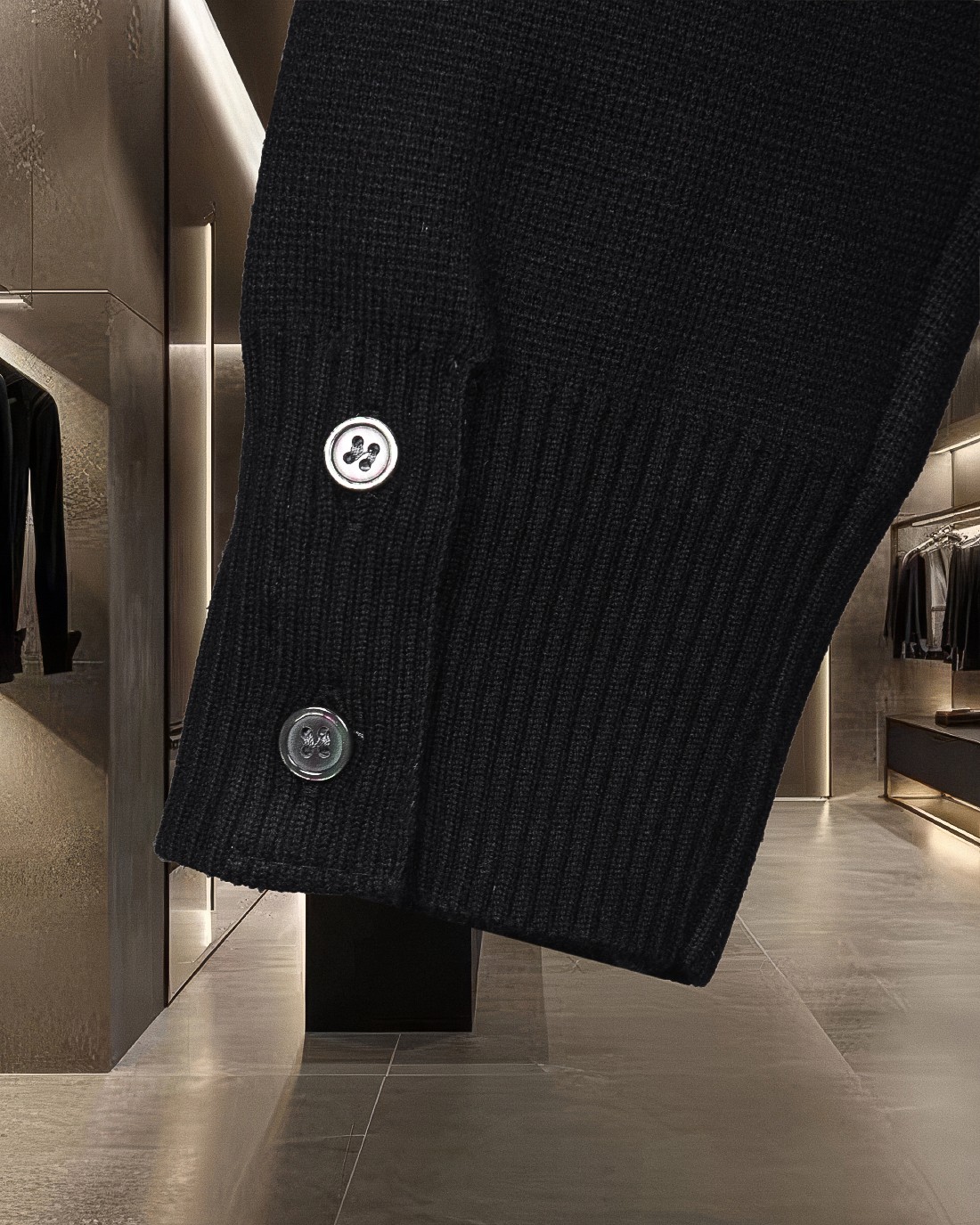 【THOM BROWNE】トム・ブラウン長袖 セーター 男女兼用！