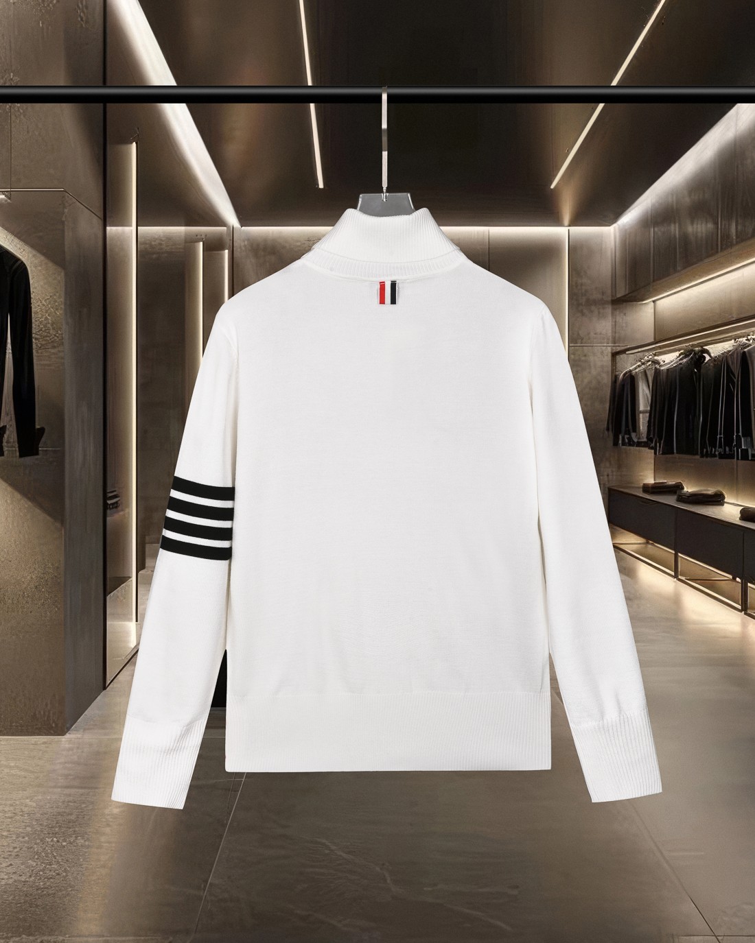 【THOM BROWNE】トム・ブラウン長袖 セーター 男女兼用！