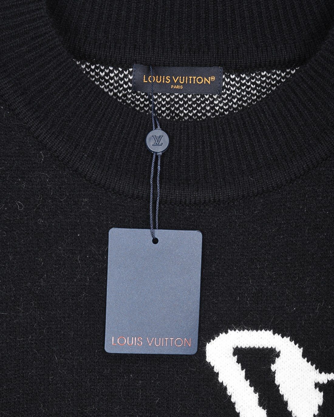 【LV】ルイ・ヴィトン長袖 セーター 男女兼用！
