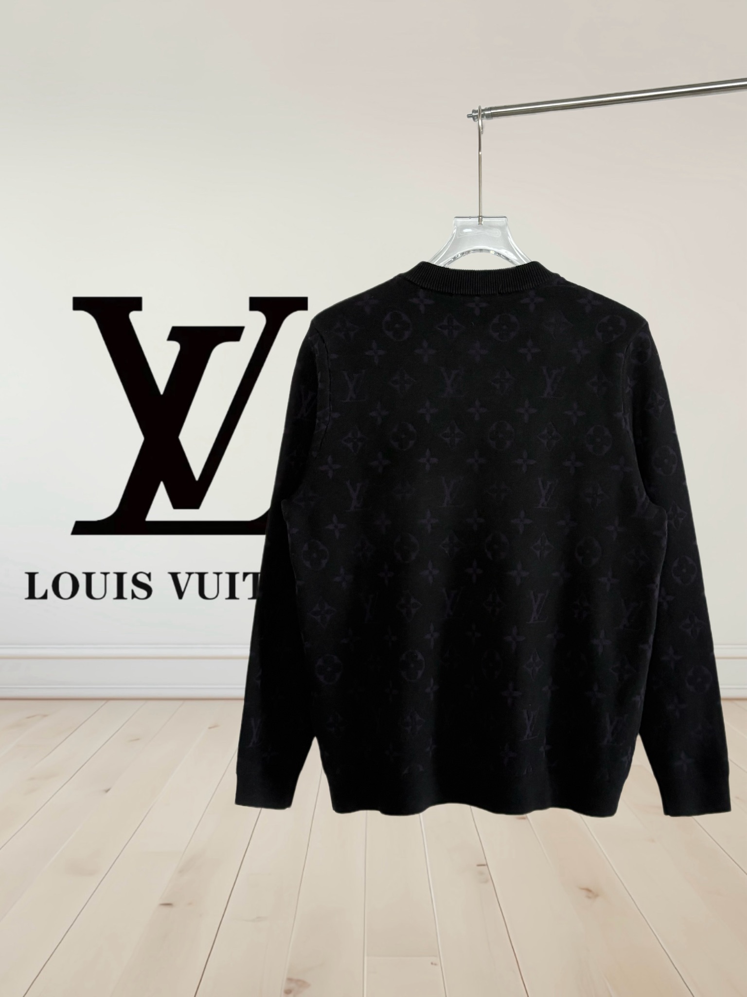 【LV】ルイ・ヴィトン長袖 セーター 男女兼用！