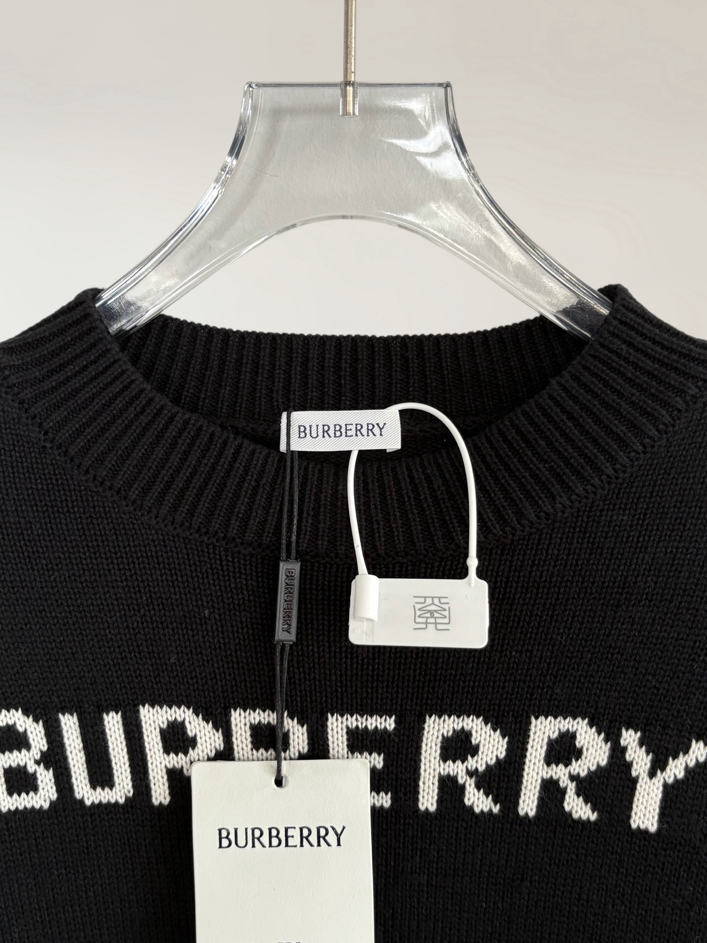 【BURBERRY】バーバリー長袖 セーター 男女兼用！