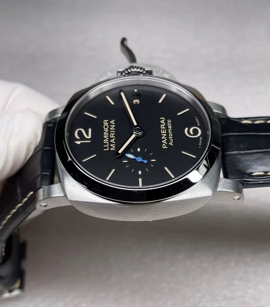 パネライ(Panerai) 新作 PAM 01392 メンズ 時計 42mm 