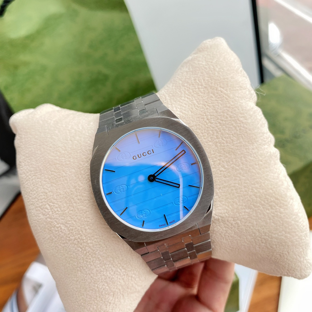 グッチ(Gucci) 新作 H25 時計 38mm 