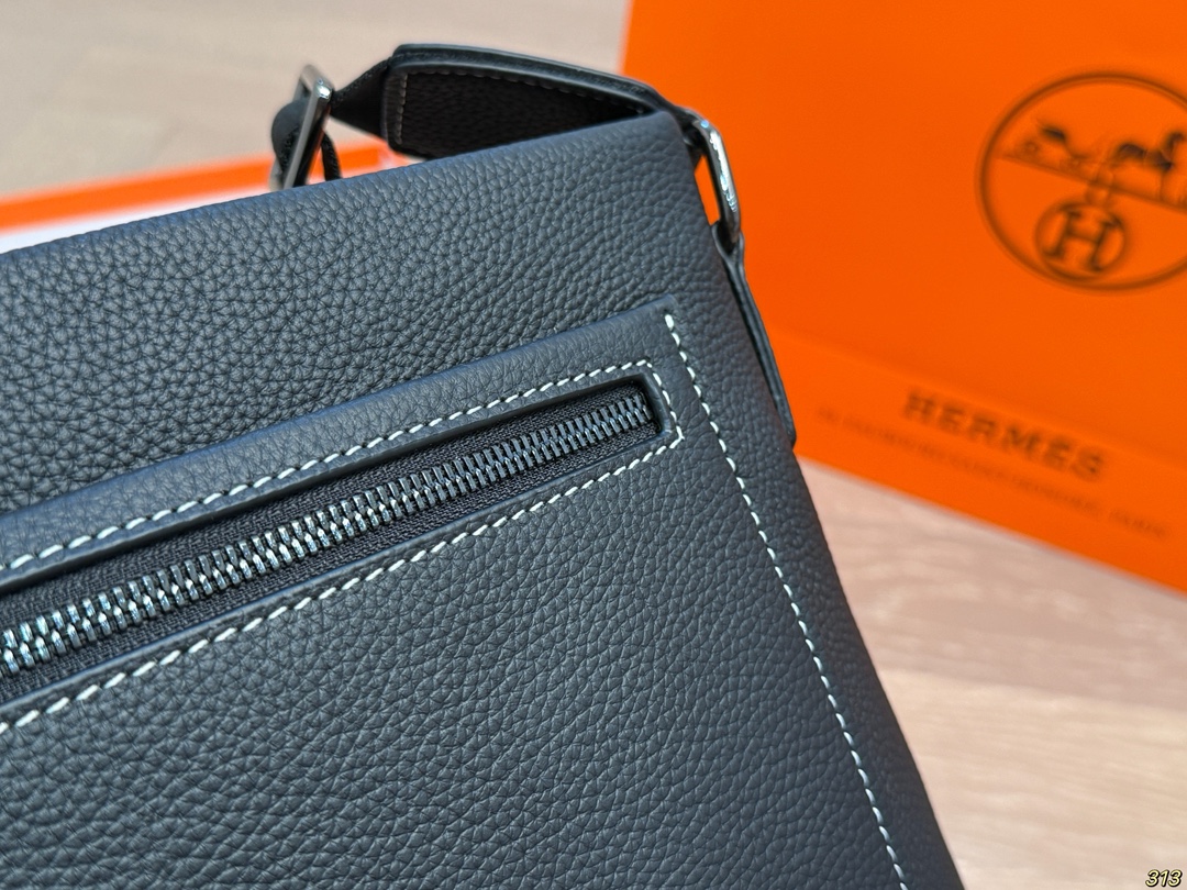 【HERMES】エルメス 斜 めがけ 24x27cm