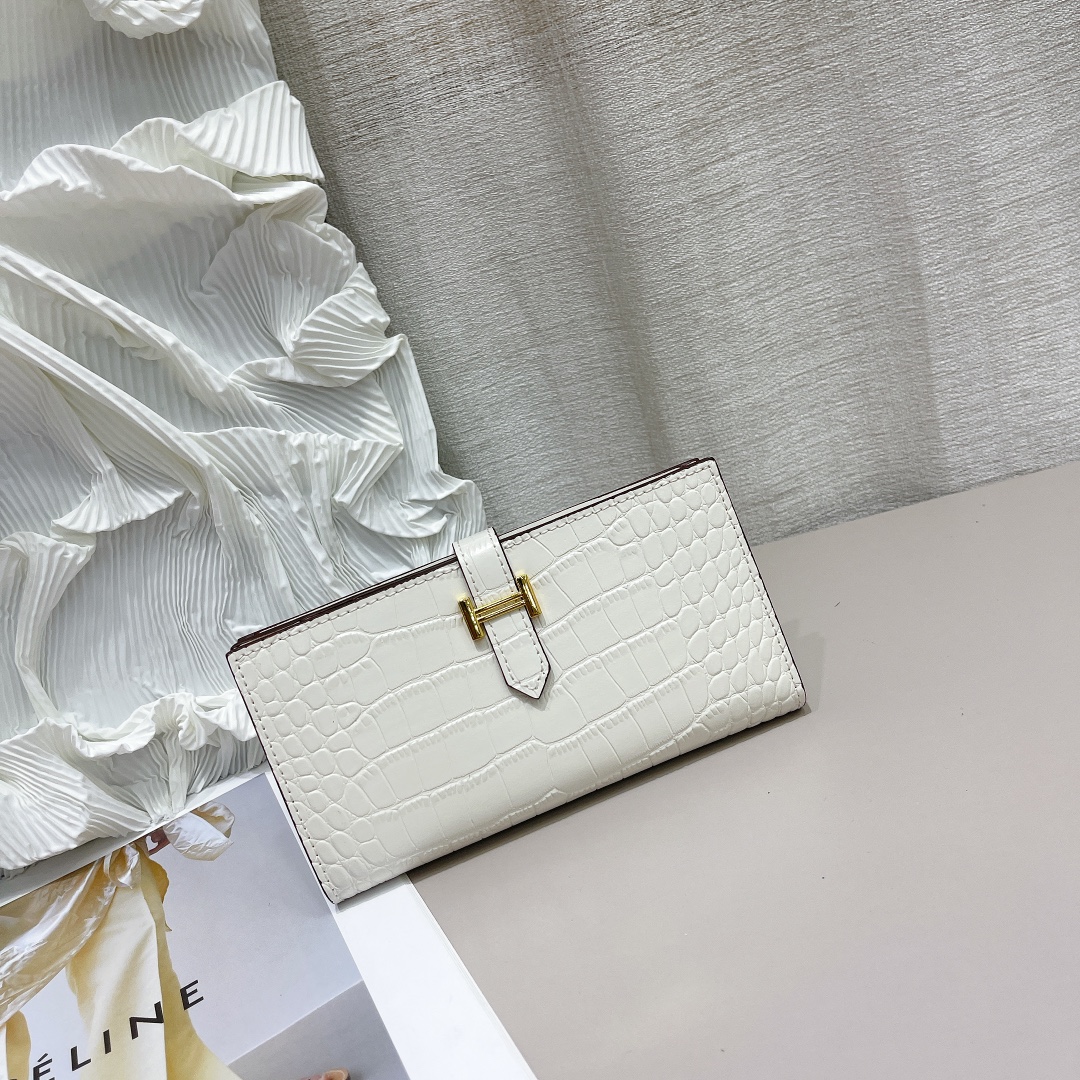 【HERMES】エルメス クロコ 財布 9x17.5cm