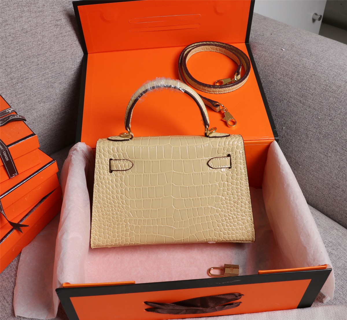 【HERMES】エルメス ケリー  クロコ 22cm