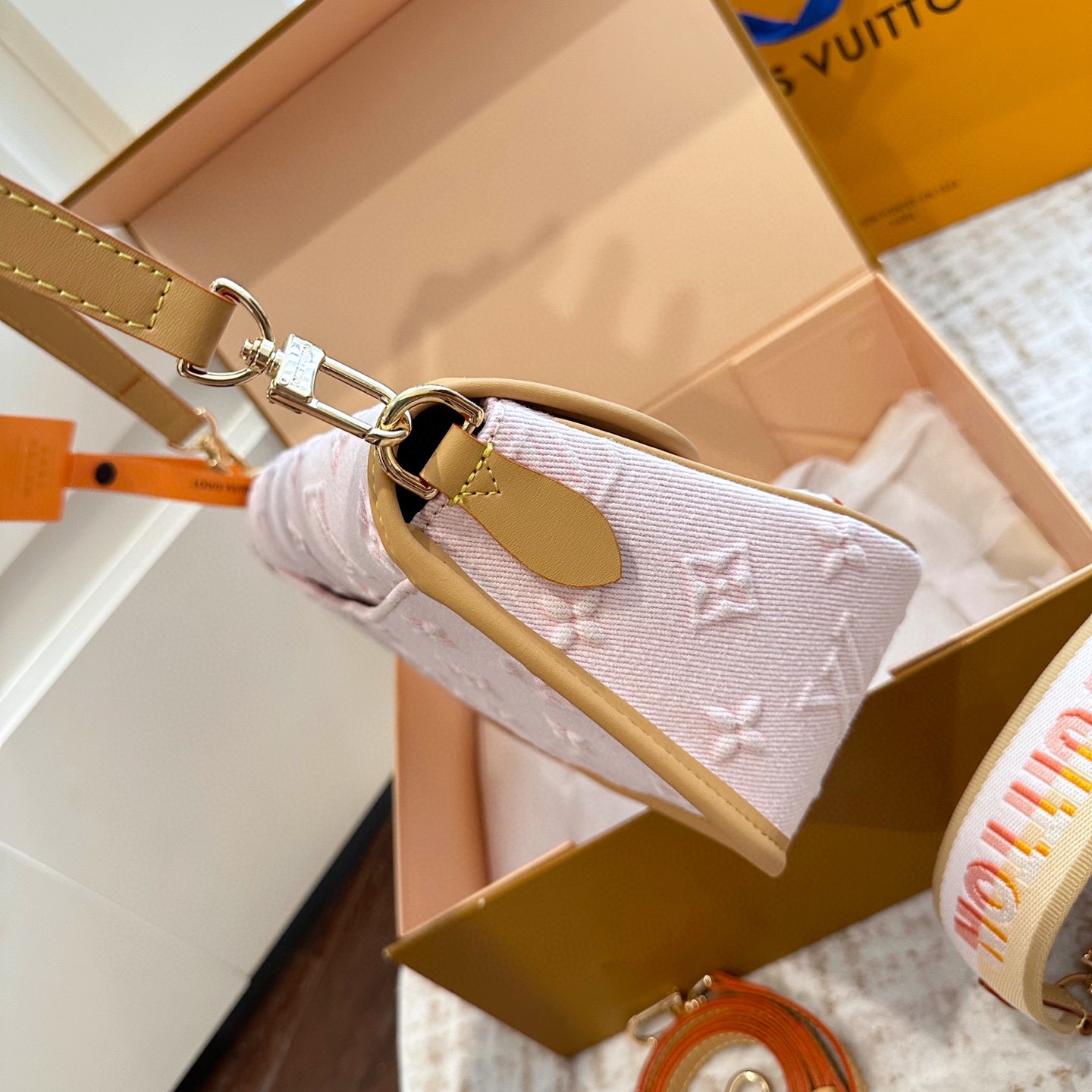 ルイ ヴィトン ( Louis Vuitton)デニム 肩掛け バッグ 24x14cm