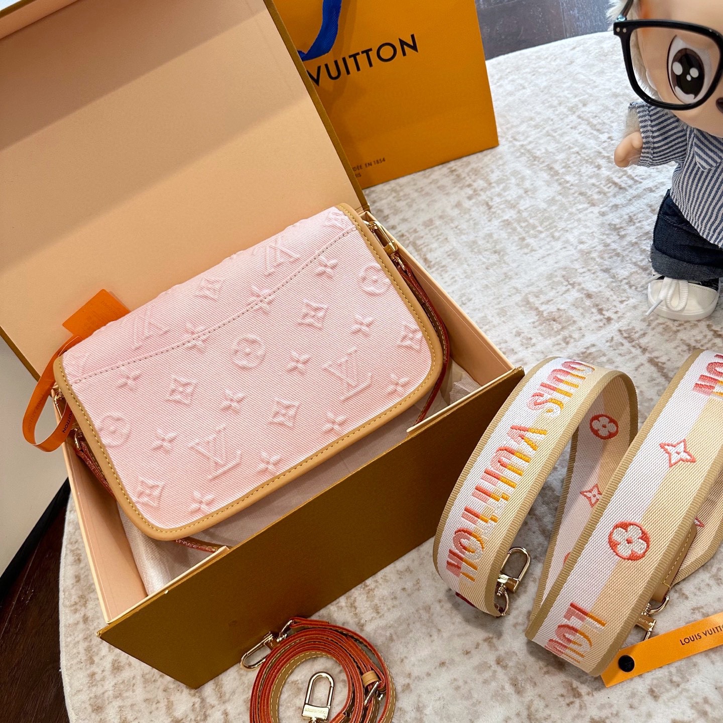 ルイ ヴィトン ( Louis Vuitton)デニム 肩掛け バッグ 24x14cm