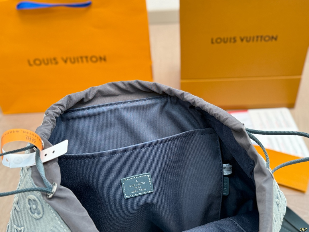 ルイ ヴィトン ( Louis Vuitton) デニム リュック 28x36cm