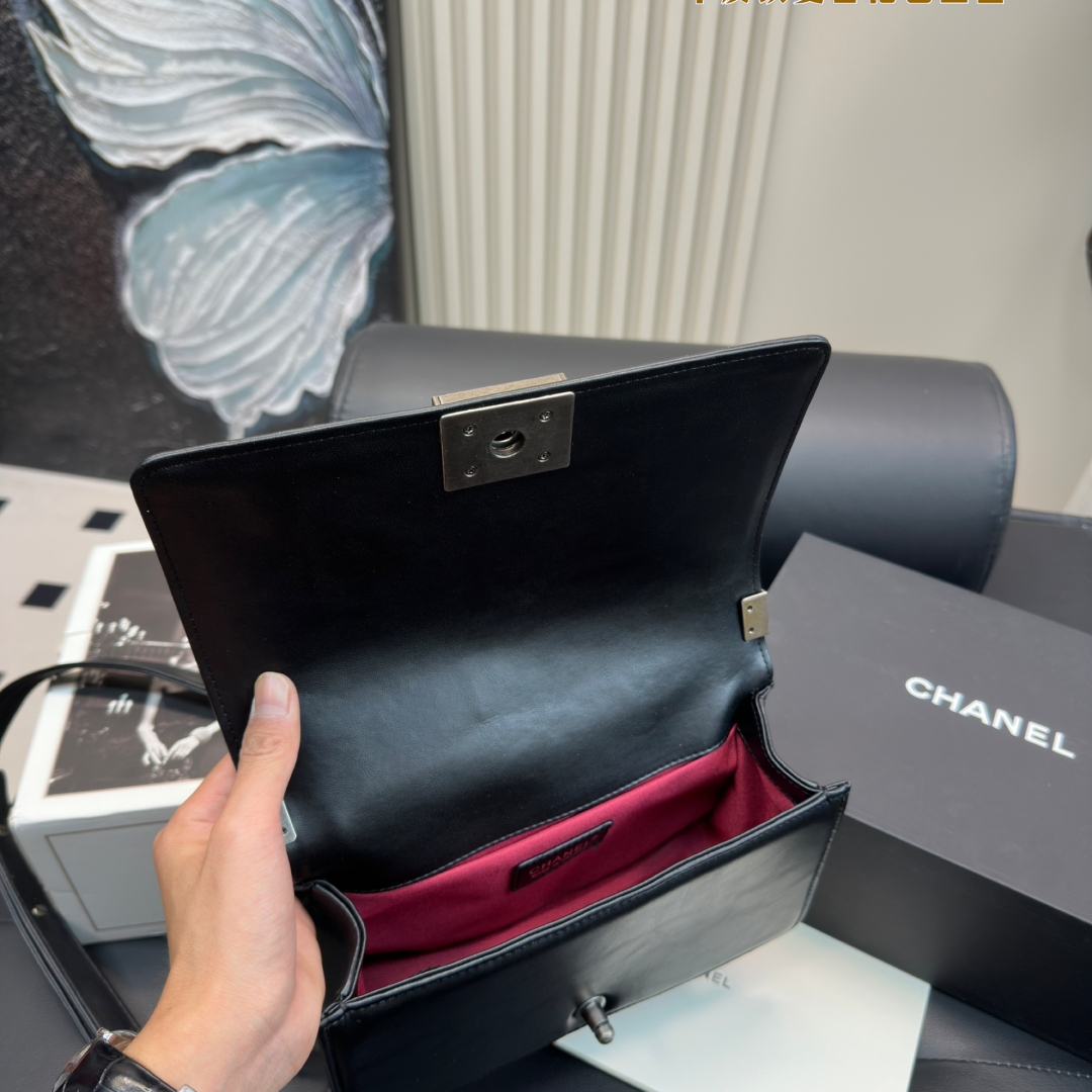 シャネル(Chanel)  Leboy チェーン バッグ  24X15mm
